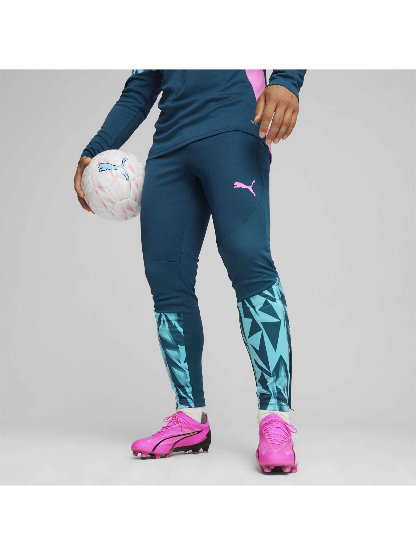 Брюки PUMA модель 659021 Брюки PUMA модель 659021 Фото