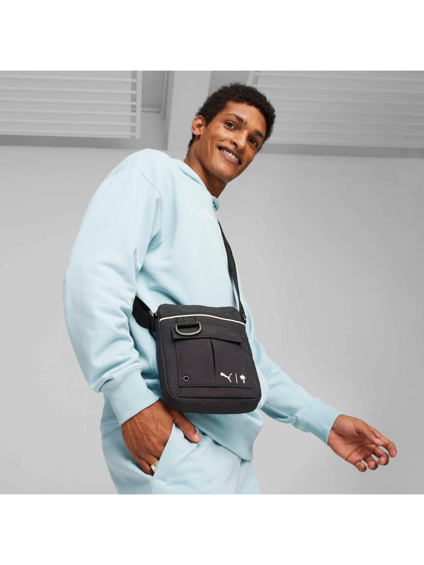 Сумки PUMA x Ptc X-body Bag модель 090308 Сумки PUMA x Ptc X-body Bag модель 090308 Фото
