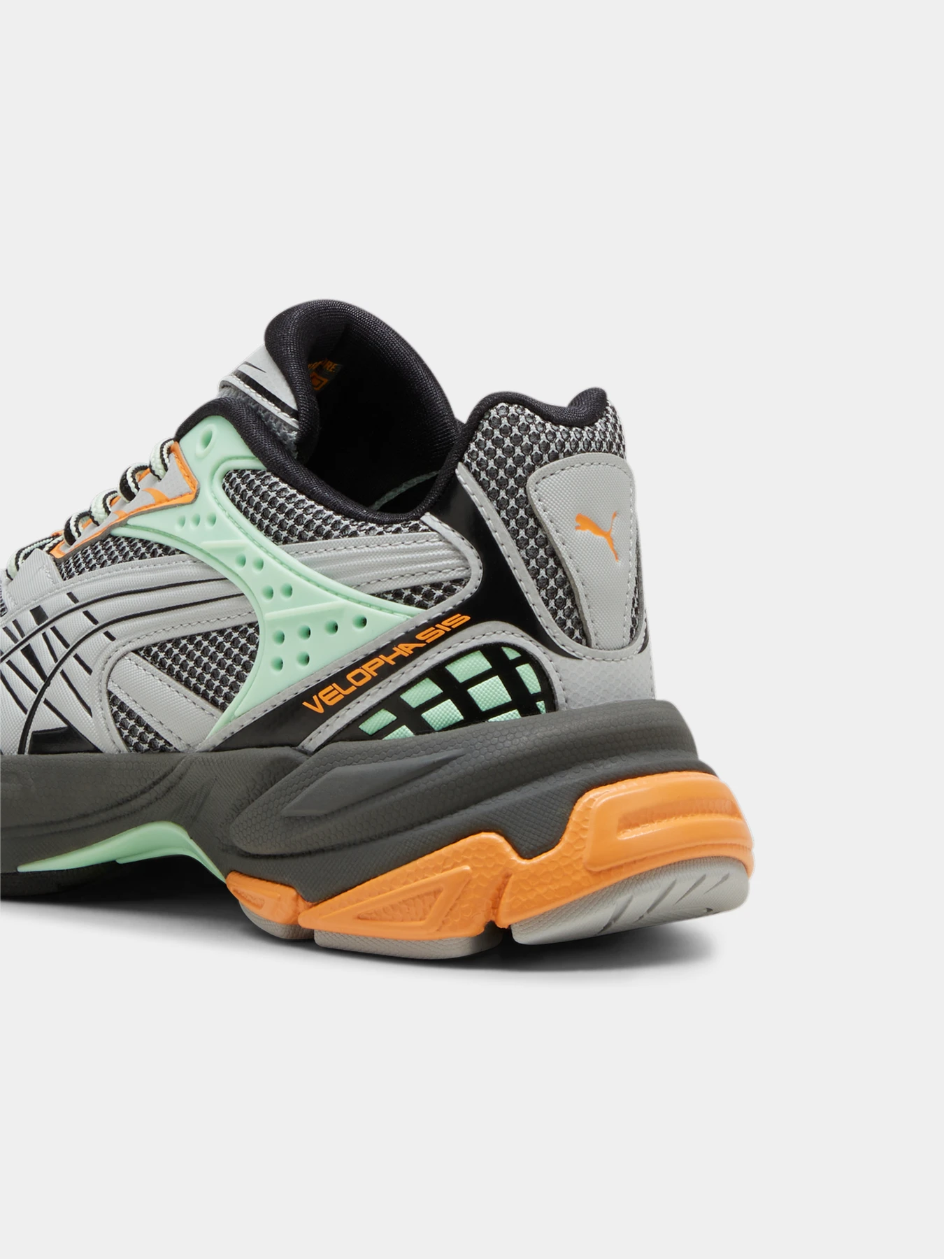 Кроссовки PUMA Velophasis Bliss модель 396435 Фото