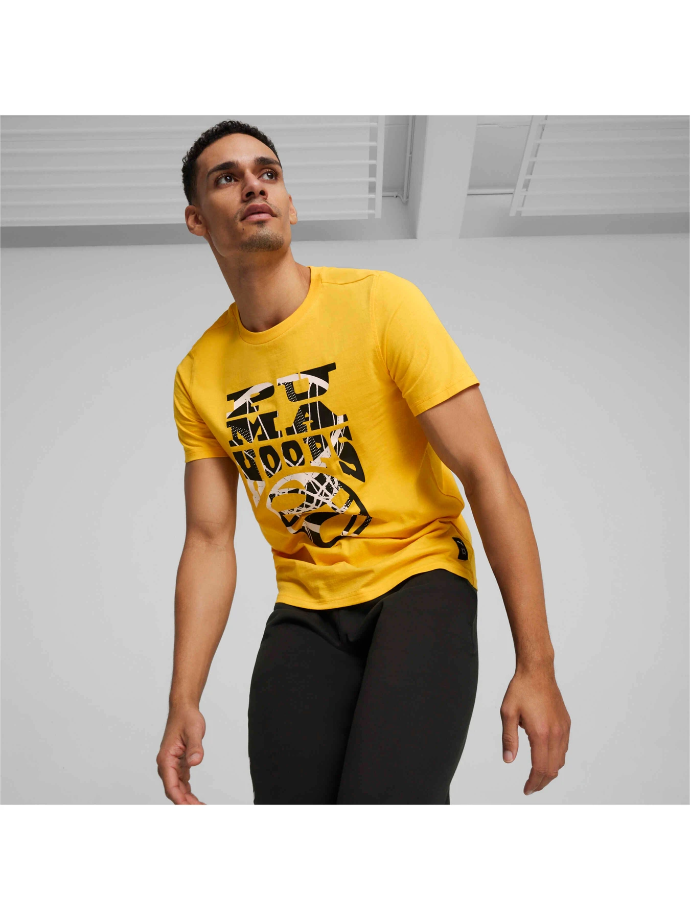 Футболки і поло PUMA The Hooper Tee 1 модель 624827 Футболки і поло PUMA The Hooper Tee 1 модель 624827 Фото