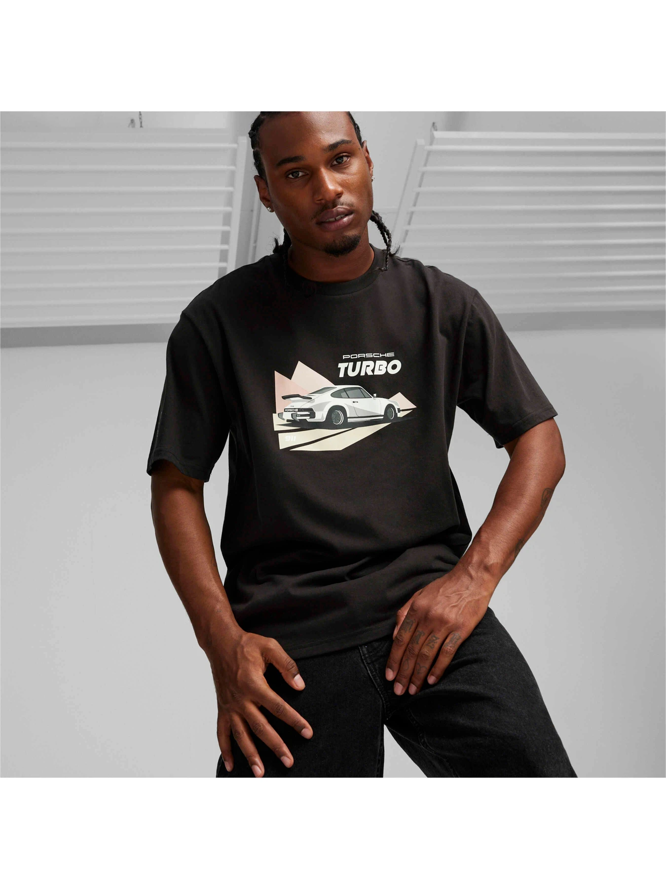 Футболки і поло PUMA Pl 911 Graphic Tee модель 624556 Фото