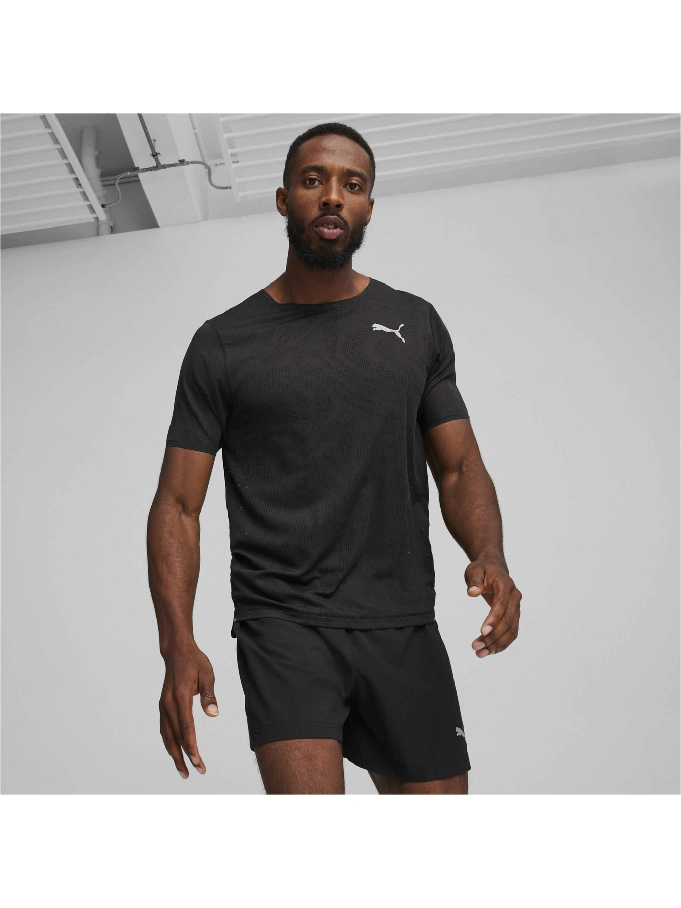 Футболки і поло PUMA Run Ultraspun Tee M модель 524985 Фото