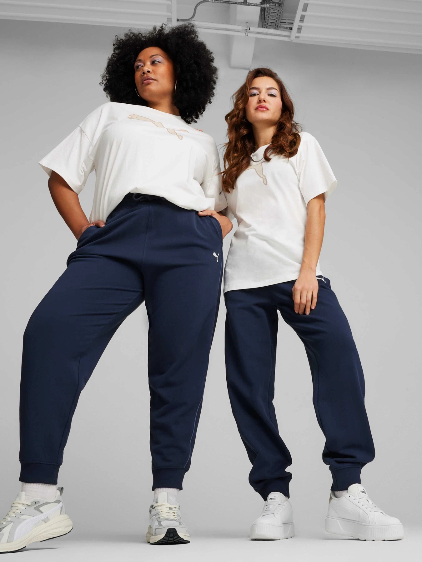 Штани PUMA Her High-waist Pants Tr модель 677889 Штани PUMA Her High-waist Pants Tr модель 677889 Фото