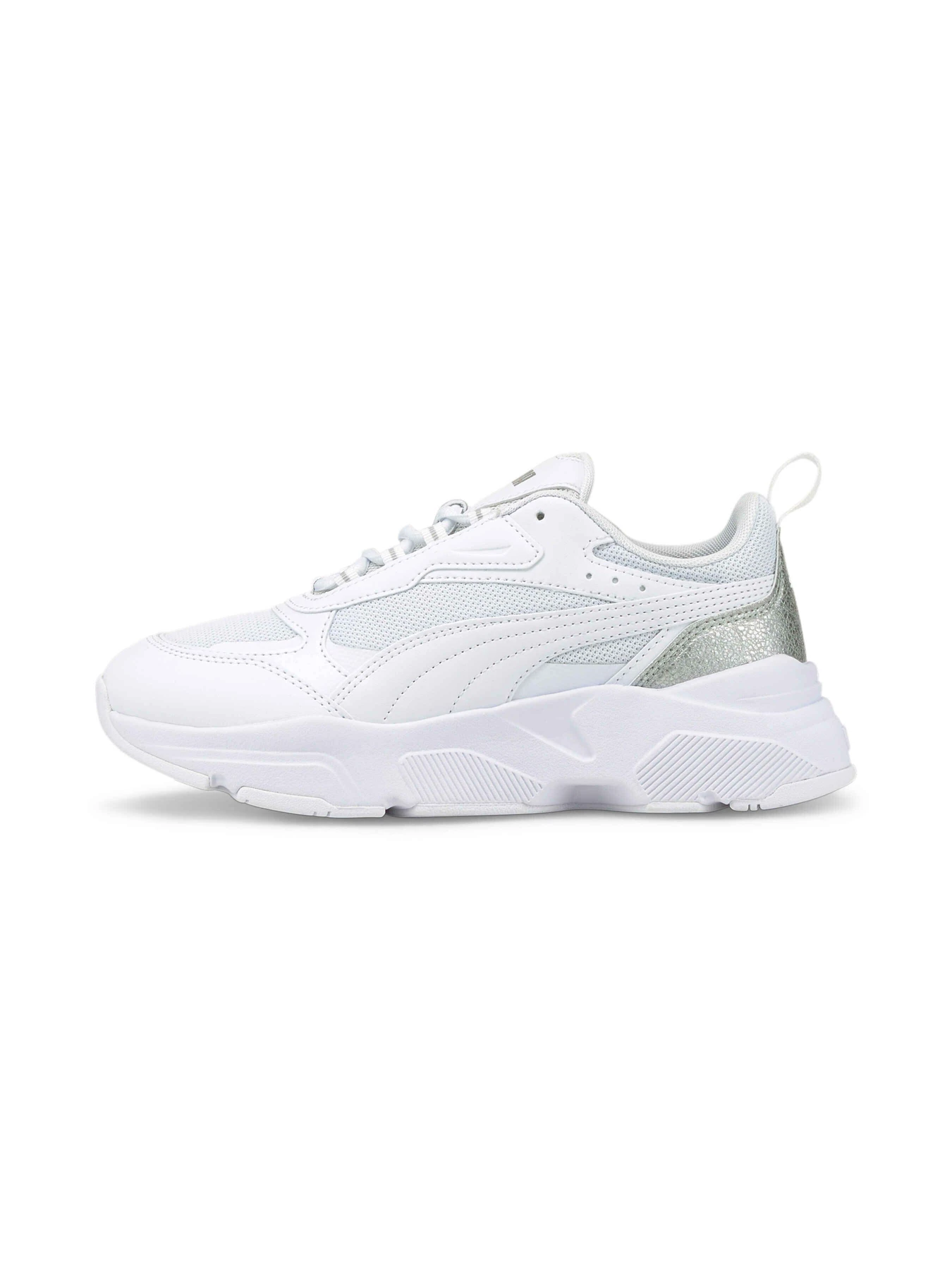 Кросівки PUMA Cassia Distressed модель 387645 Фото