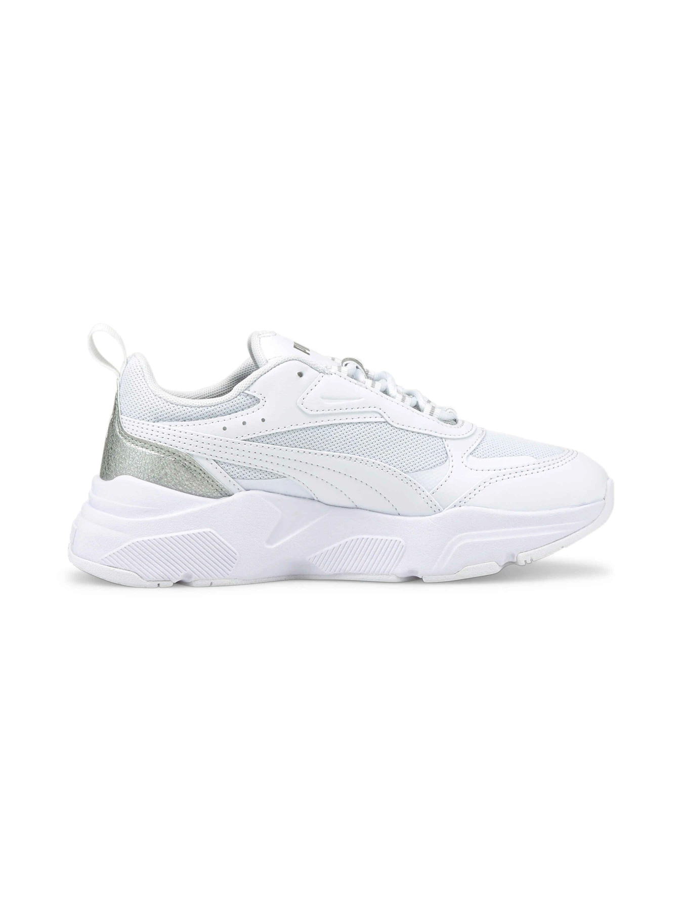 Кросівки PUMA Cassia Distressed модель 387645 Фото