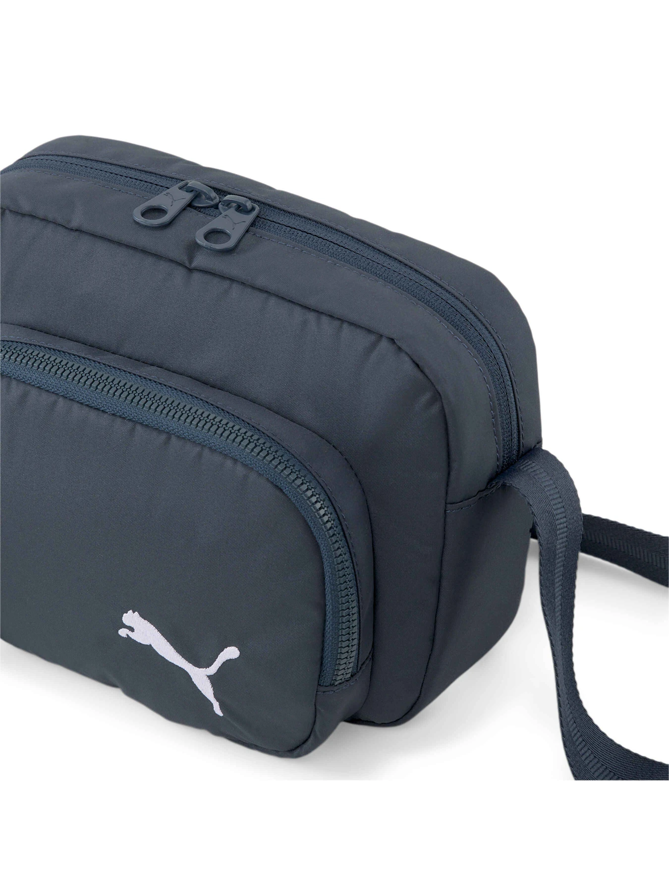 Сумки PUMA Core Her Compact X-body модель 079488 Сумки PUMA Core Her Compact X-body модель 079488 Фото