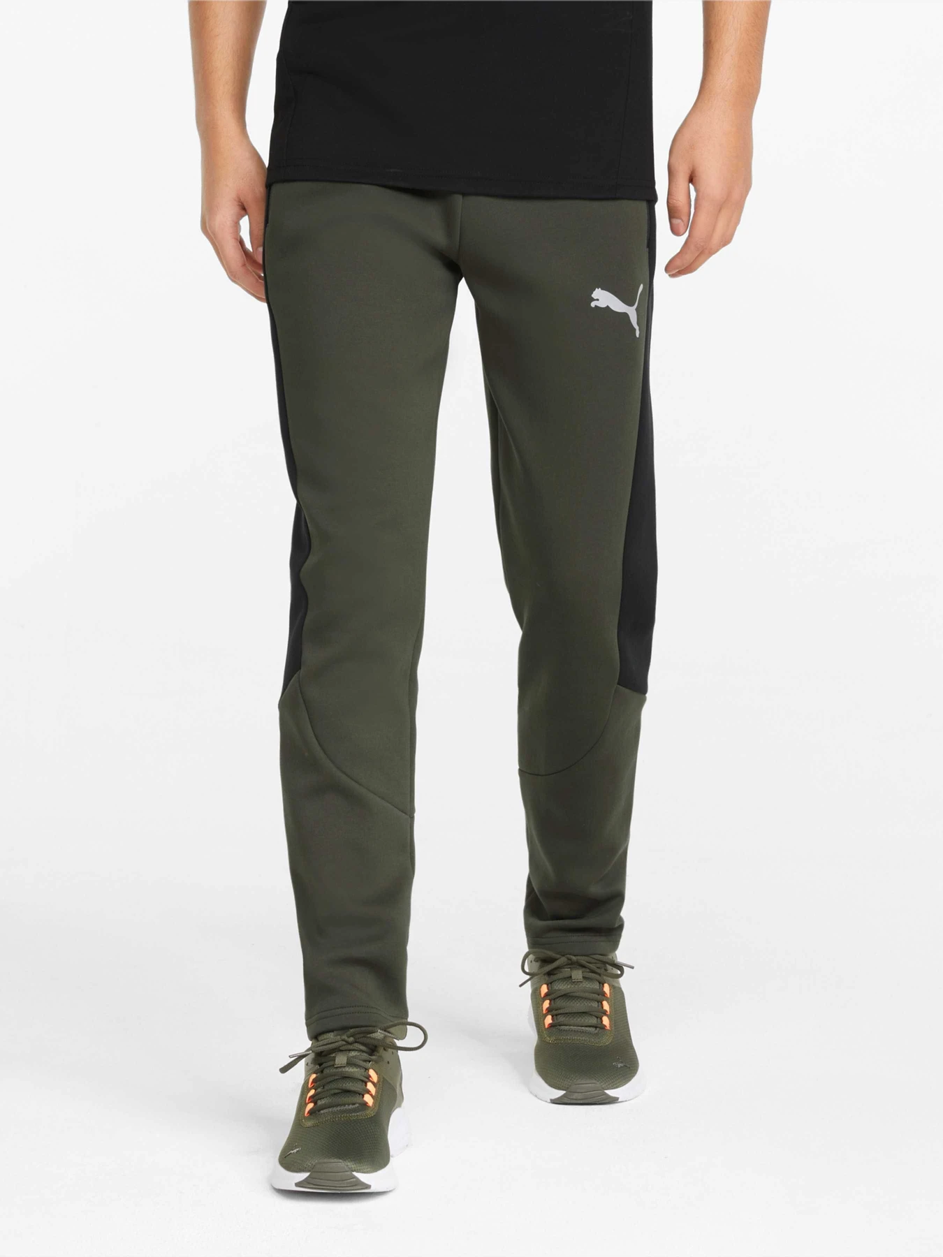 Брюки PUMA Evostripe Pants модель 847404 Брюки PUMA Evostripe Pants модель 847404 Фото
