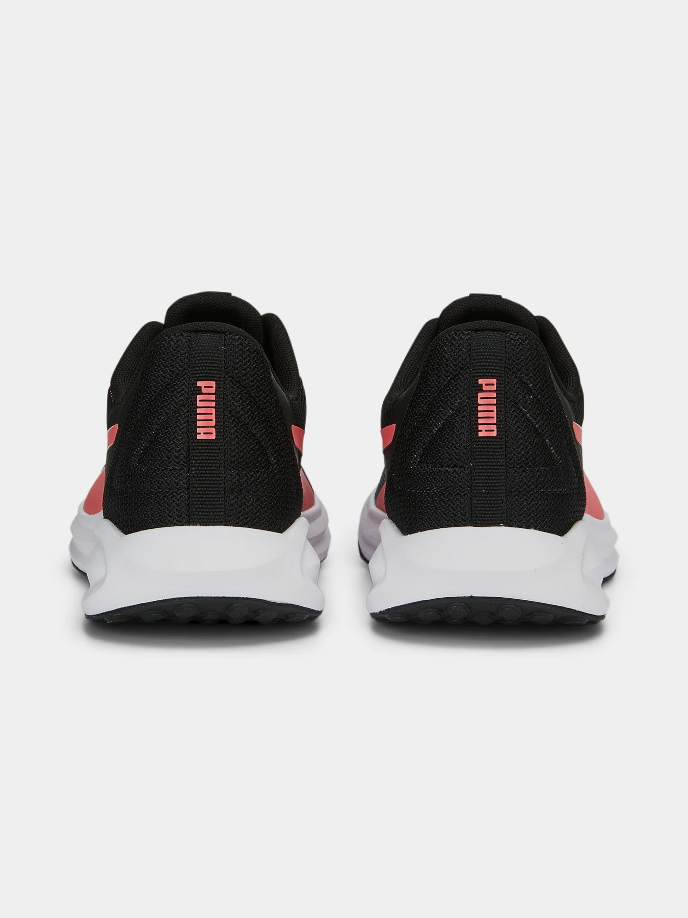 Кроссовки PUMA Twitch Runner Jr модель 384537 Фото