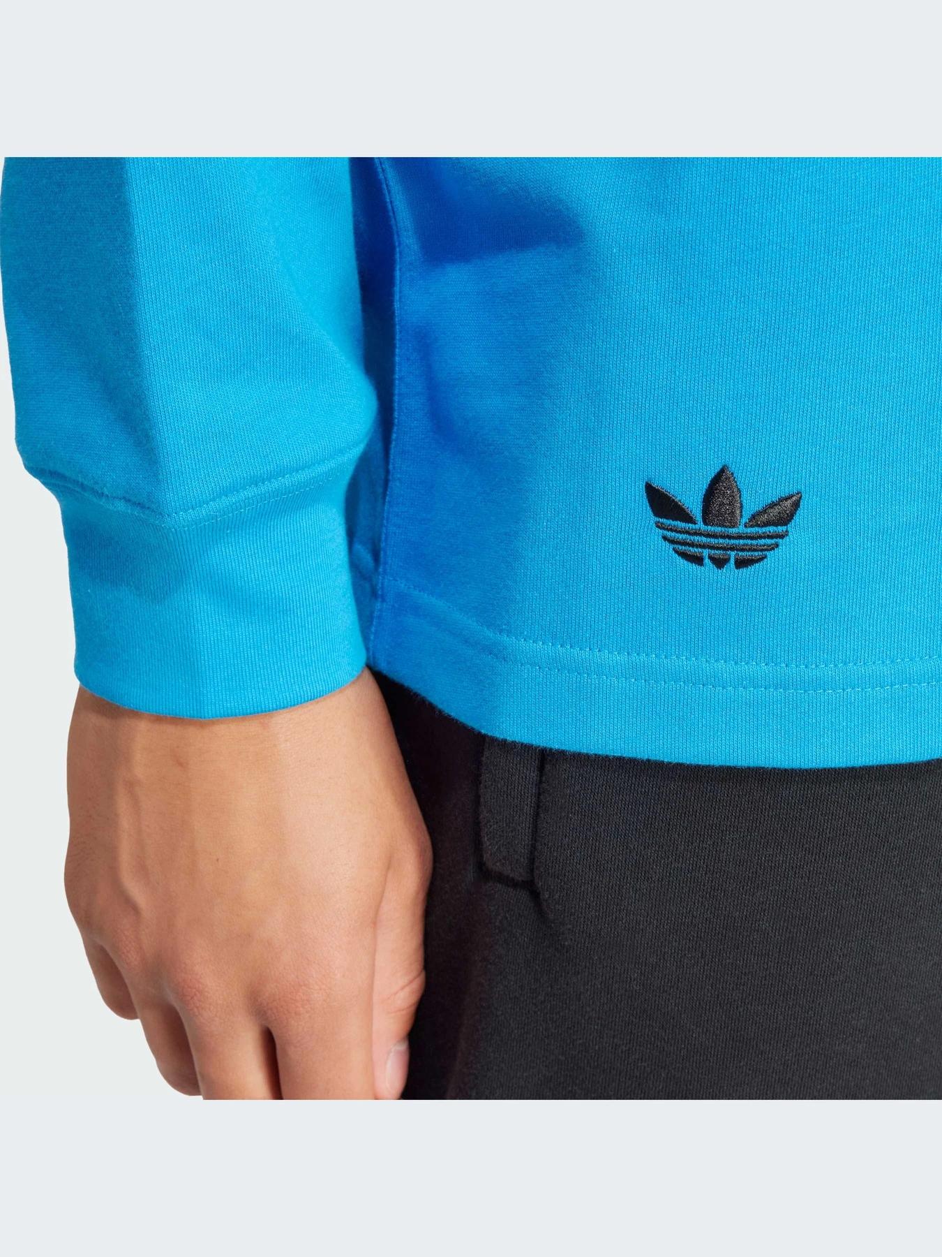 Худи и свитшоты Adidas модель IS2814 Фото