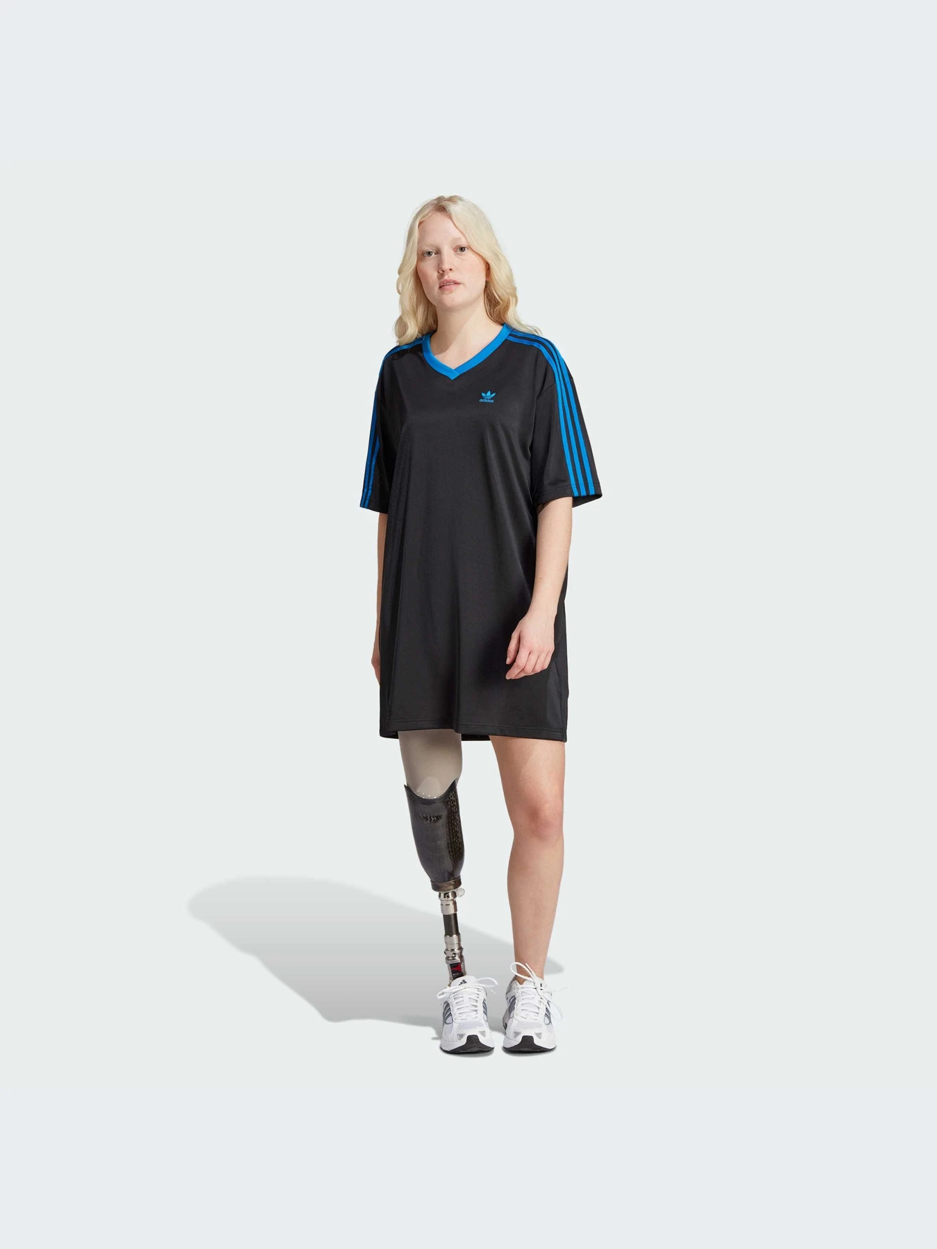 Платья Adidas модель IU2471 Фото