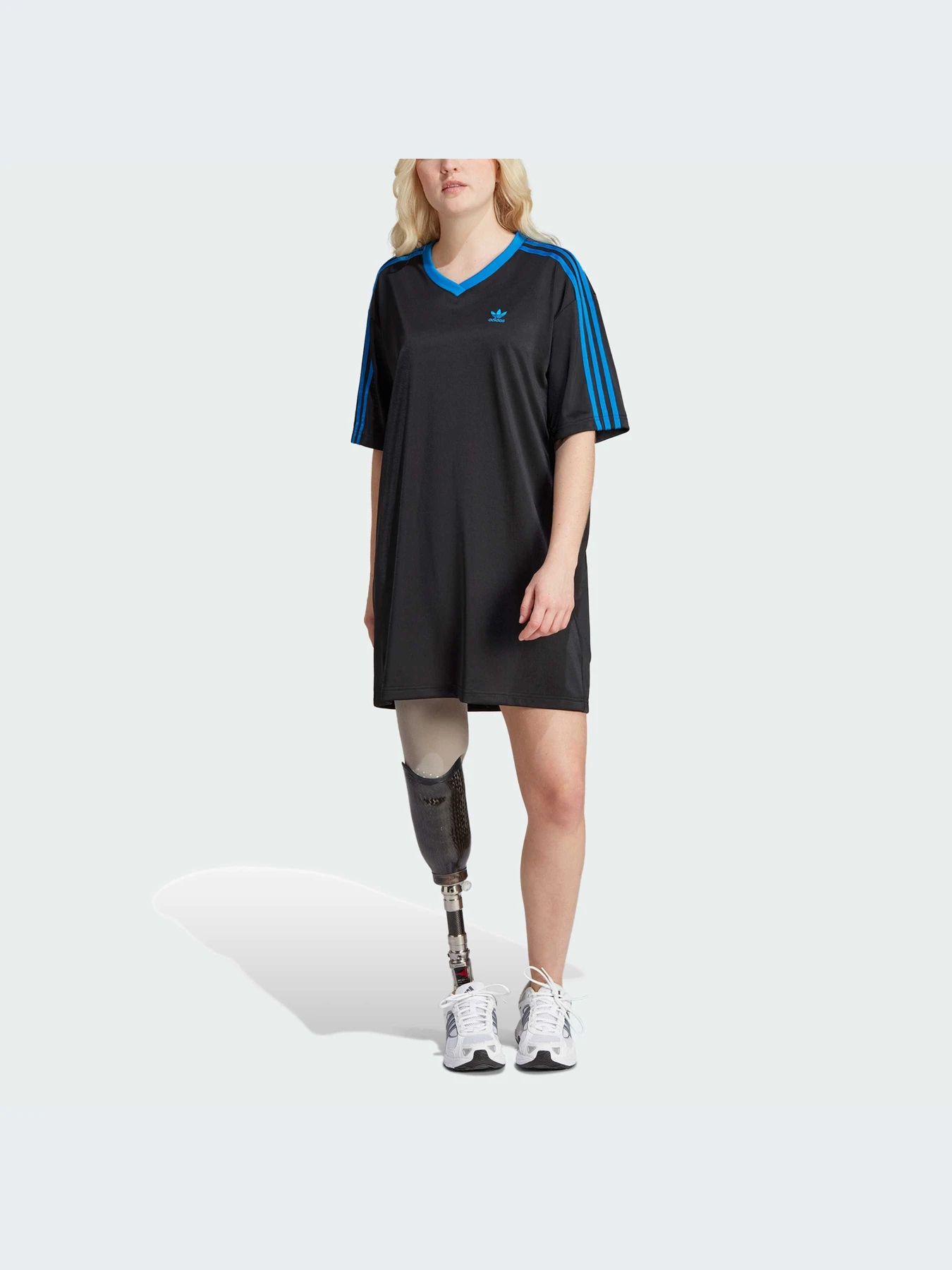 Платья Adidas модель IU2471 Фото