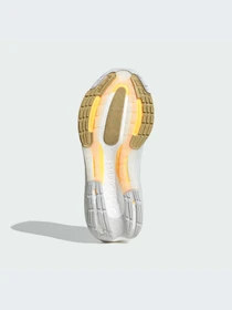 Кроссовки Adidas Ultraboost модель ID3318 Фото