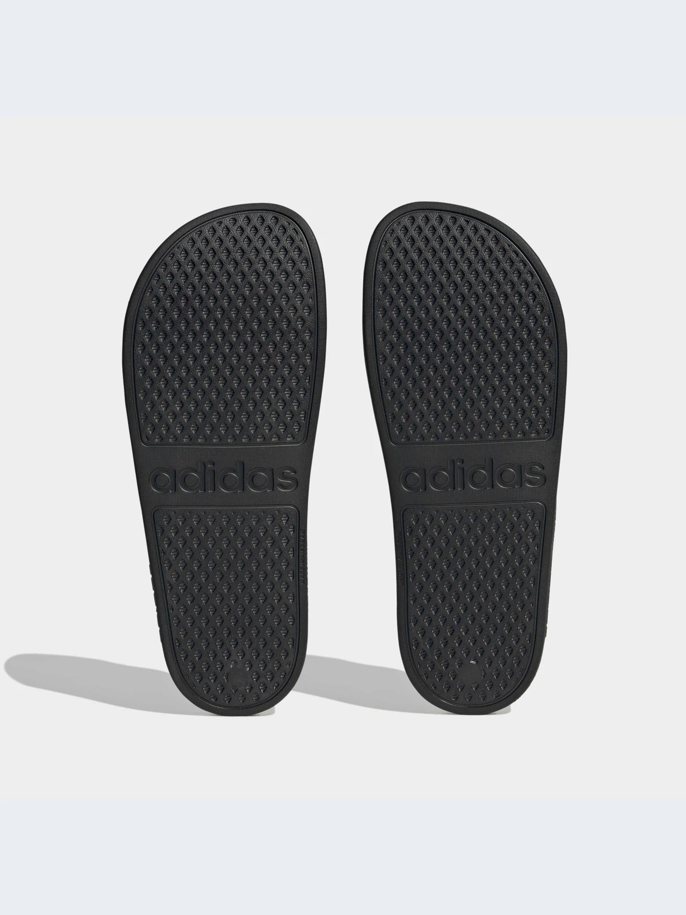 Шлёпанцы Adidas Adilette модель IF7371 Фото