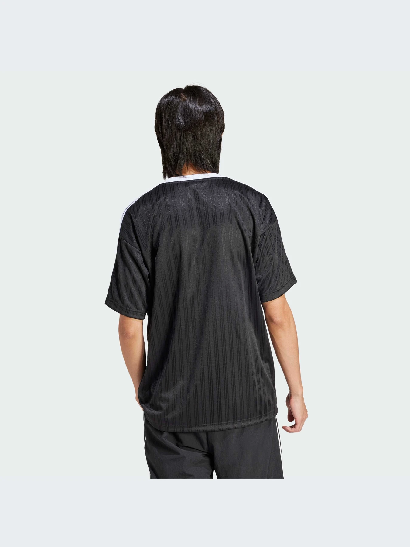 Футболки и поло Adidas Adicolor модель IU2341 Футболки и поло Adidas Adicolor модель IU2341 Фото