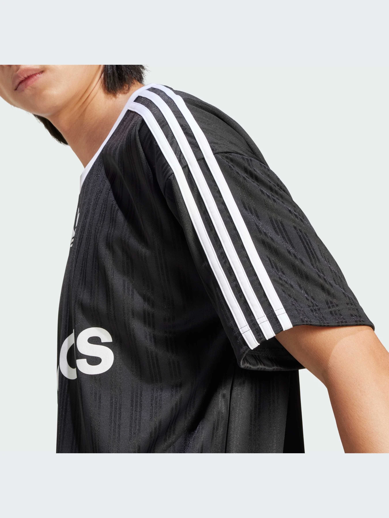 Футболки и поло Adidas Adicolor модель IU2341 Футболки и поло Adidas Adicolor модель IU2341 Фото