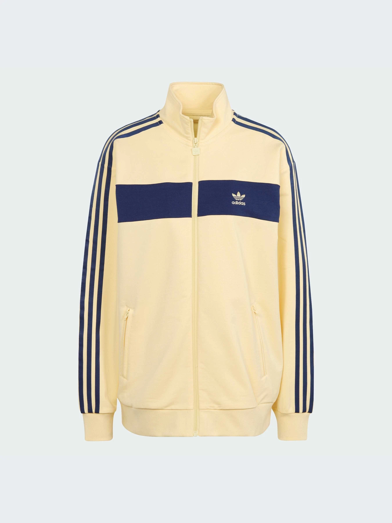 Худи и свитшоты Adidas модель IT9840 Худи и свитшоты Adidas модель IT9840 Фото