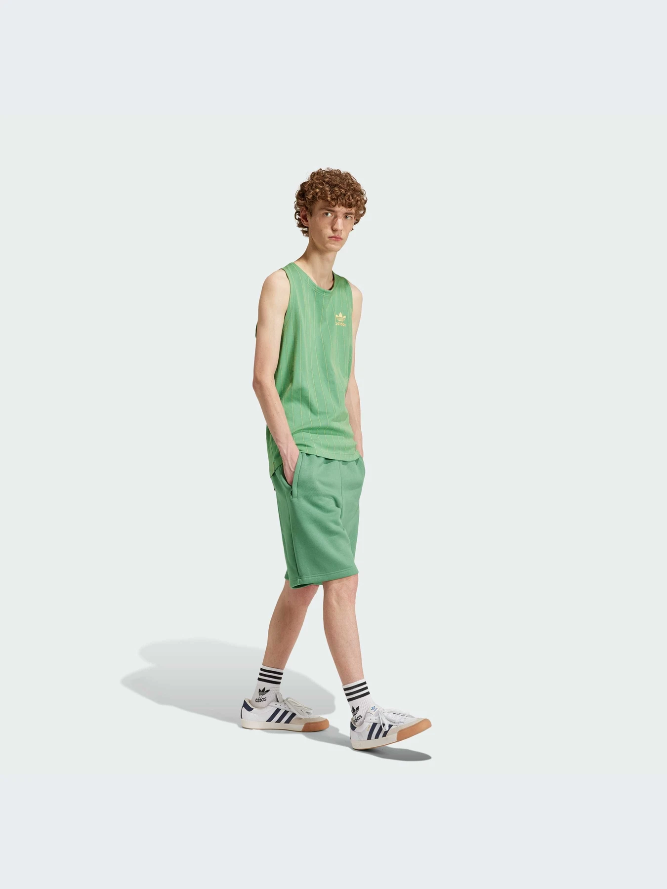 Шорты Adidas модель IU2355 Шорты Adidas модель IU2355 Фото