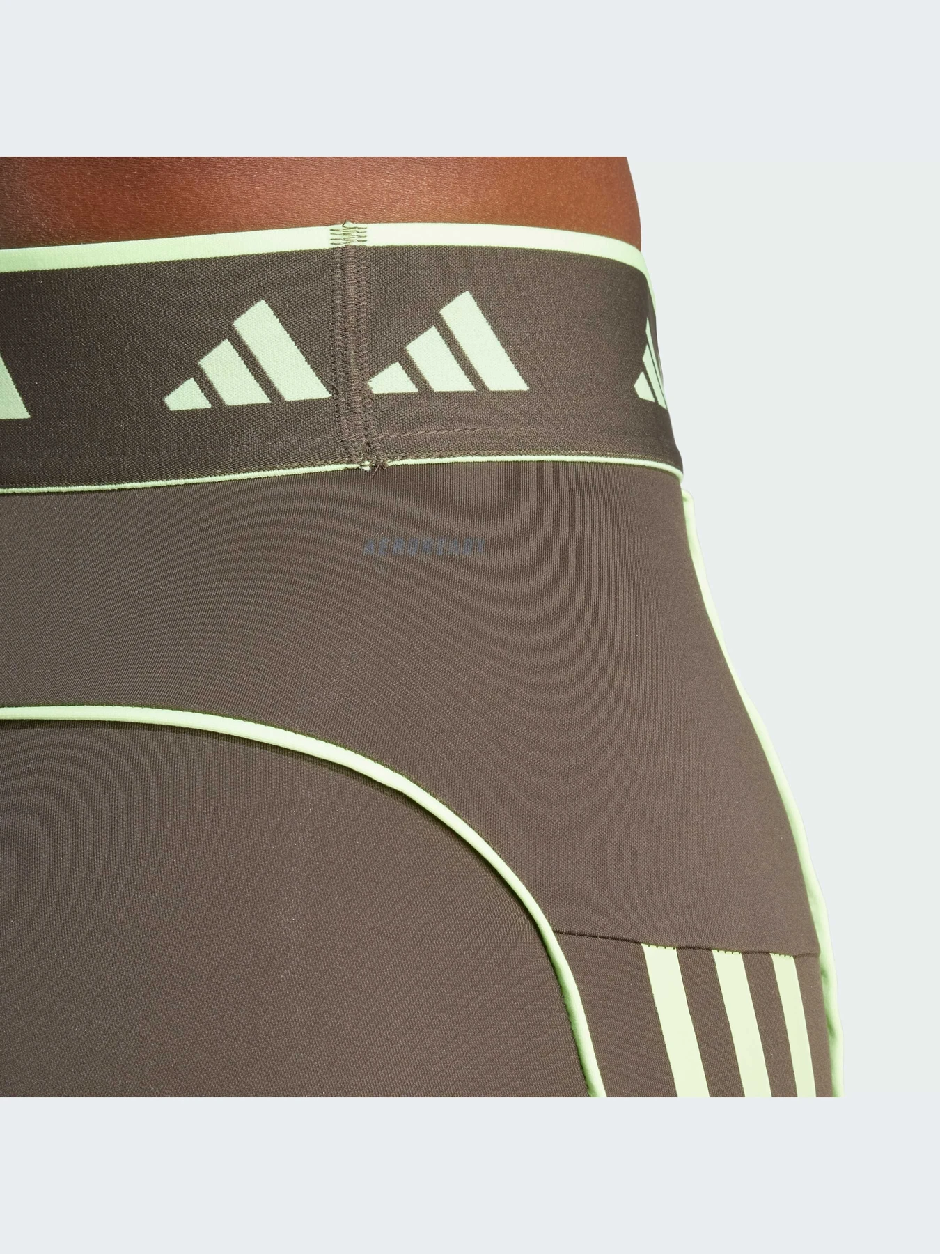 Шорты Adidas модель IS4059 Шорты Adidas модель IS4059 Фото