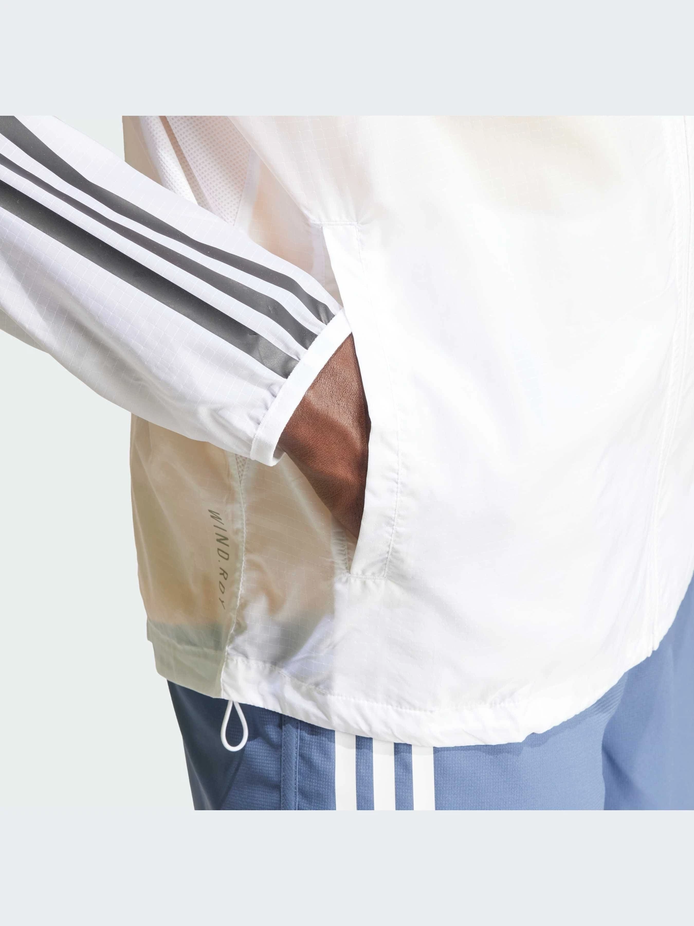Куртки та дублянки Adidas Supernova модель IQ3845 Куртки та дублянки Adidas Supernova модель IQ3845 Фото