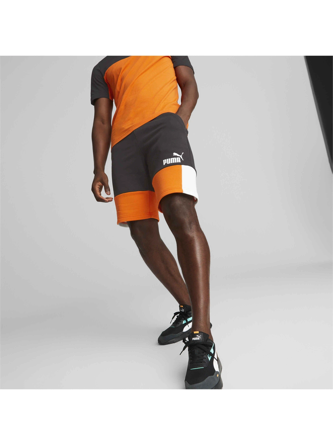 Шорти PUMA Ess+ Block Shorts модель 847429 Фото