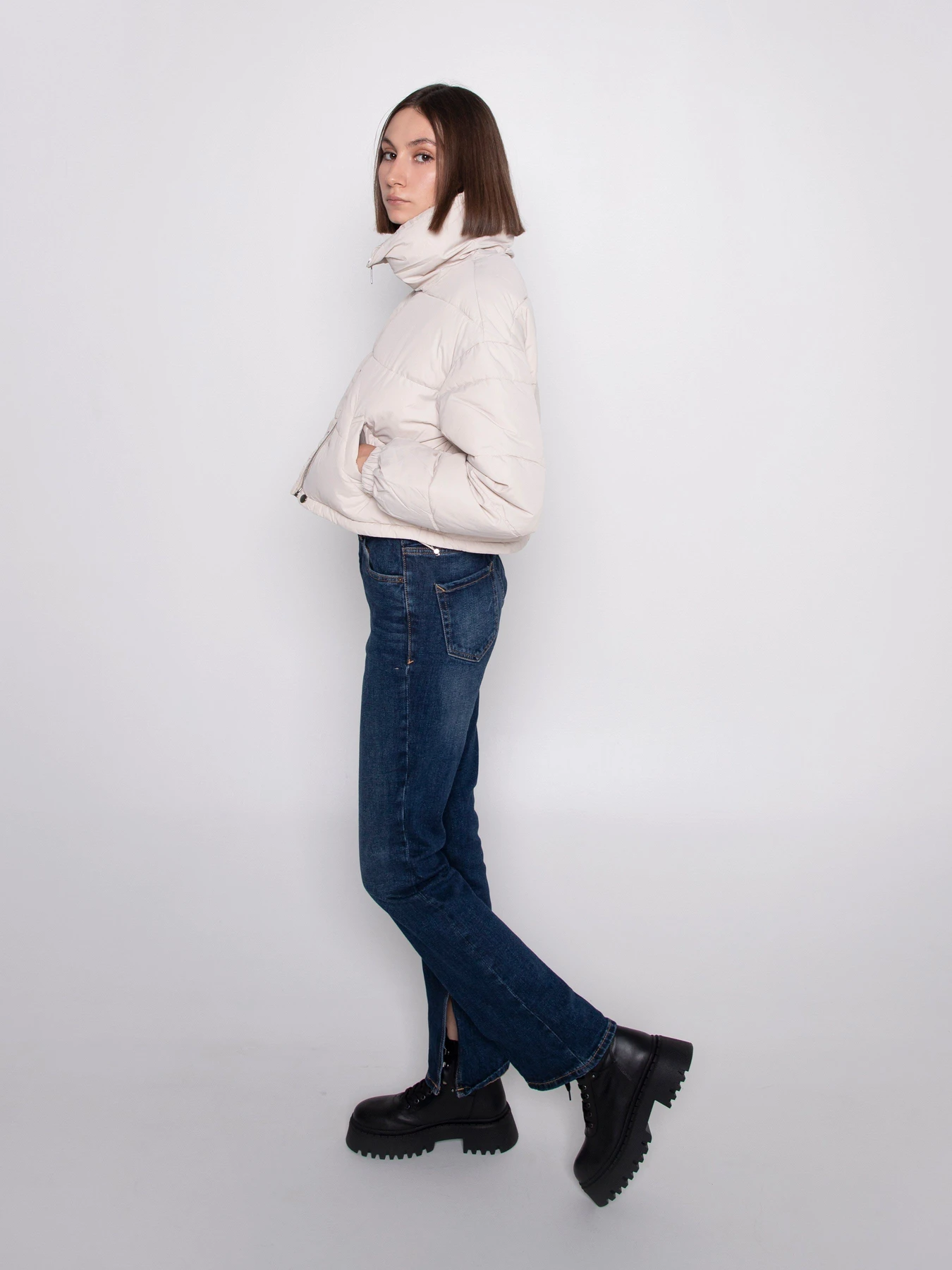 Куртки и дубленки URBAN TRACE модель LA608-BEIGE Куртки и дубленки URBAN TRACE модель LA608-BEIGE Фото