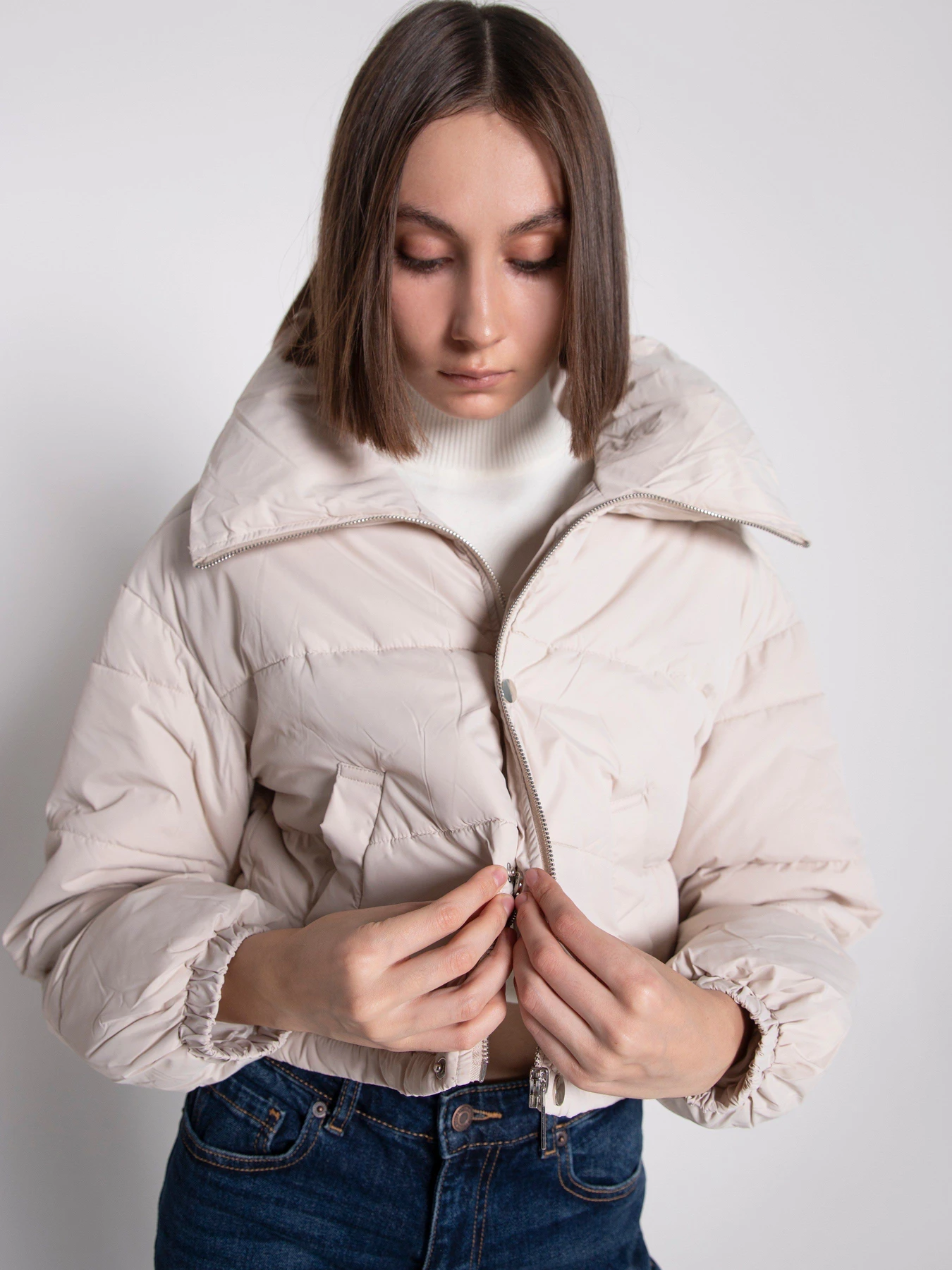 Куртки и дубленки URBAN TRACE модель LA608-BEIGE Куртки и дубленки URBAN TRACE модель LA608-BEIGE Фото