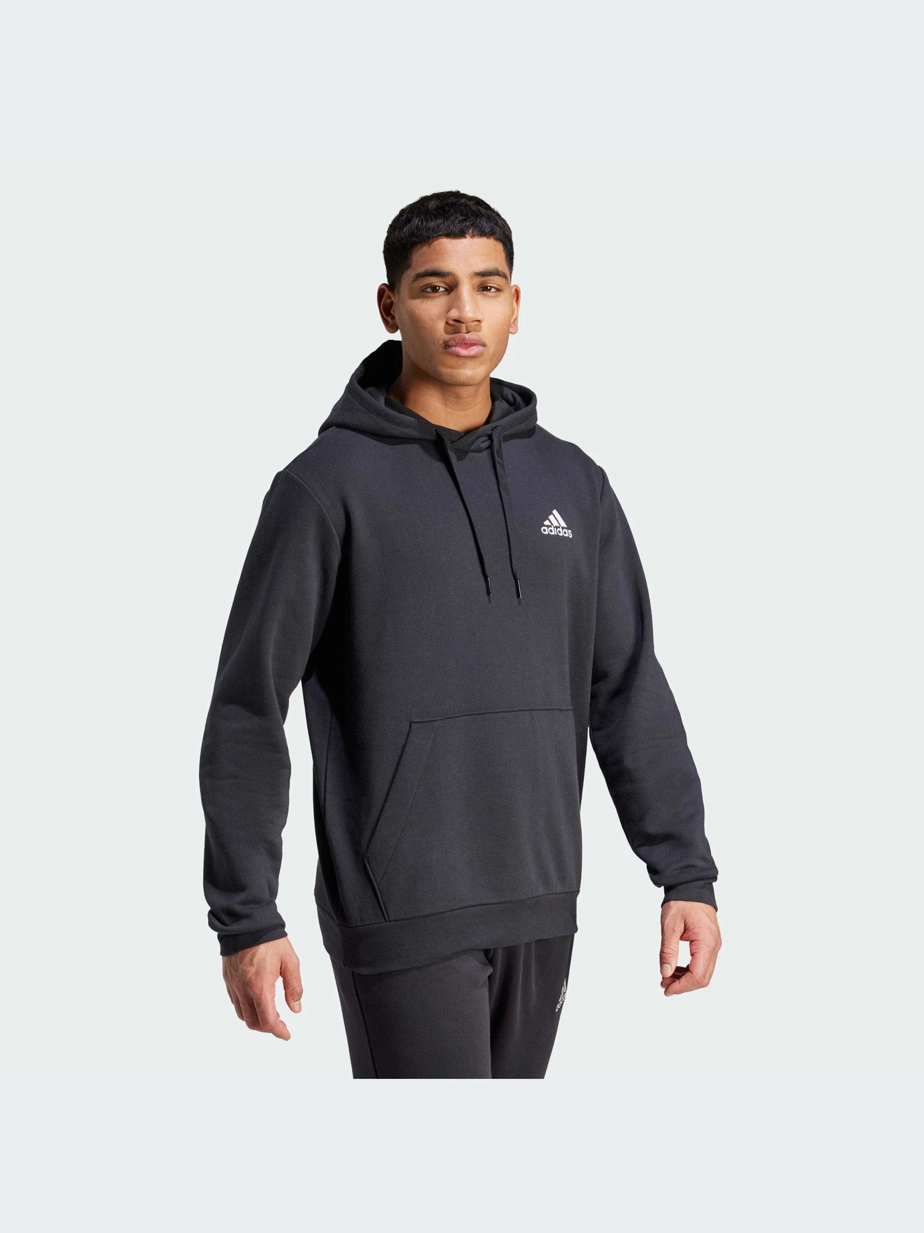 Худи и свитшоты Adidas модель GV5294 Худи и свитшоты Adidas модель GV5294 Фото