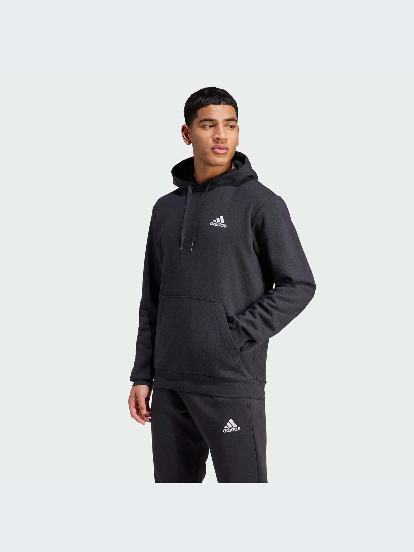 Худи и свитшоты Adidas модель GV5294 Худи и свитшоты Adidas модель GV5294 Фото