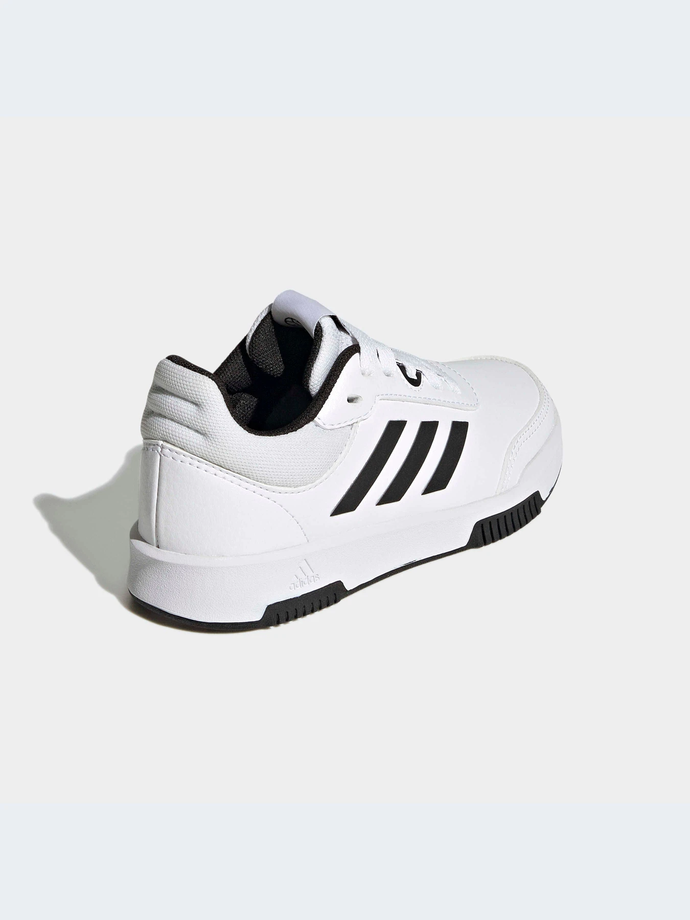 Кроссовки Adidas модель GW6422 Кроссовки Adidas модель GW6422 Фото