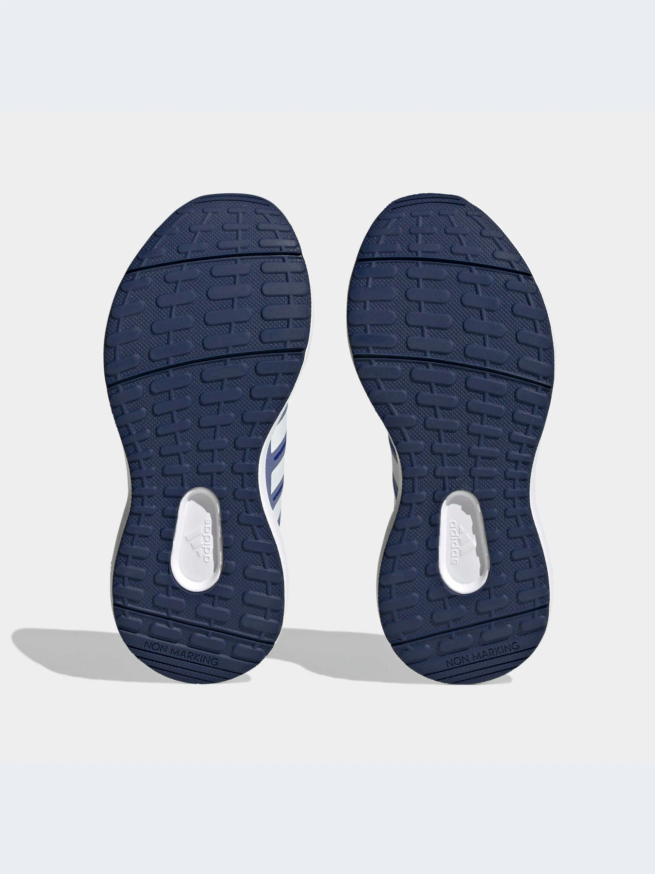 Кроссовки Adidas модель HP5452 Фото
