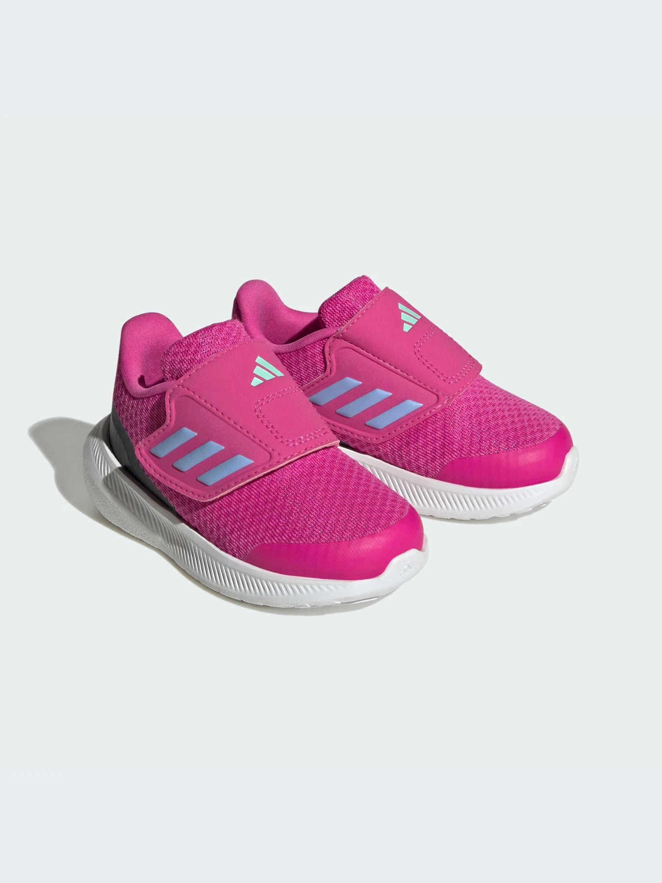 Кросівки Adidas модель HP5860 Кросівки Adidas модель HP5860 Фото