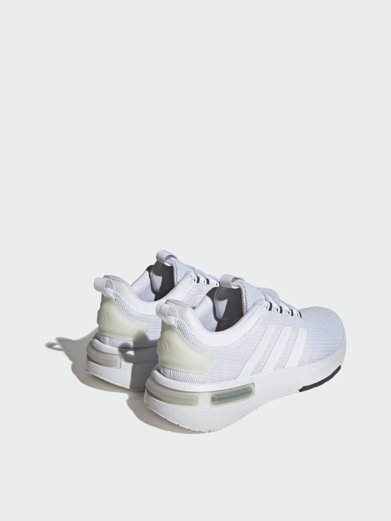 Кросівки Adidas Racer модель IG7324 Кросівки Adidas Racer модель IG7324 Фото
