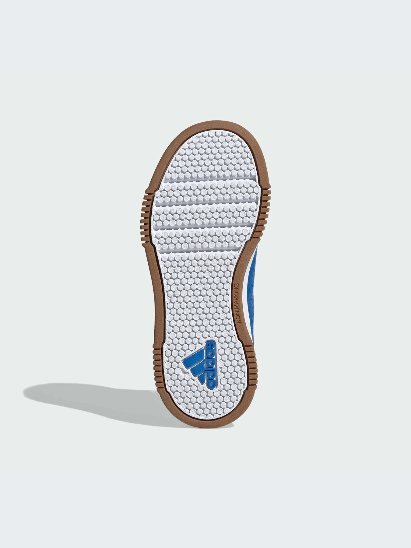 Кроссовки Adidas модель ID2304 Кроссовки Adidas модель ID2304 Фото