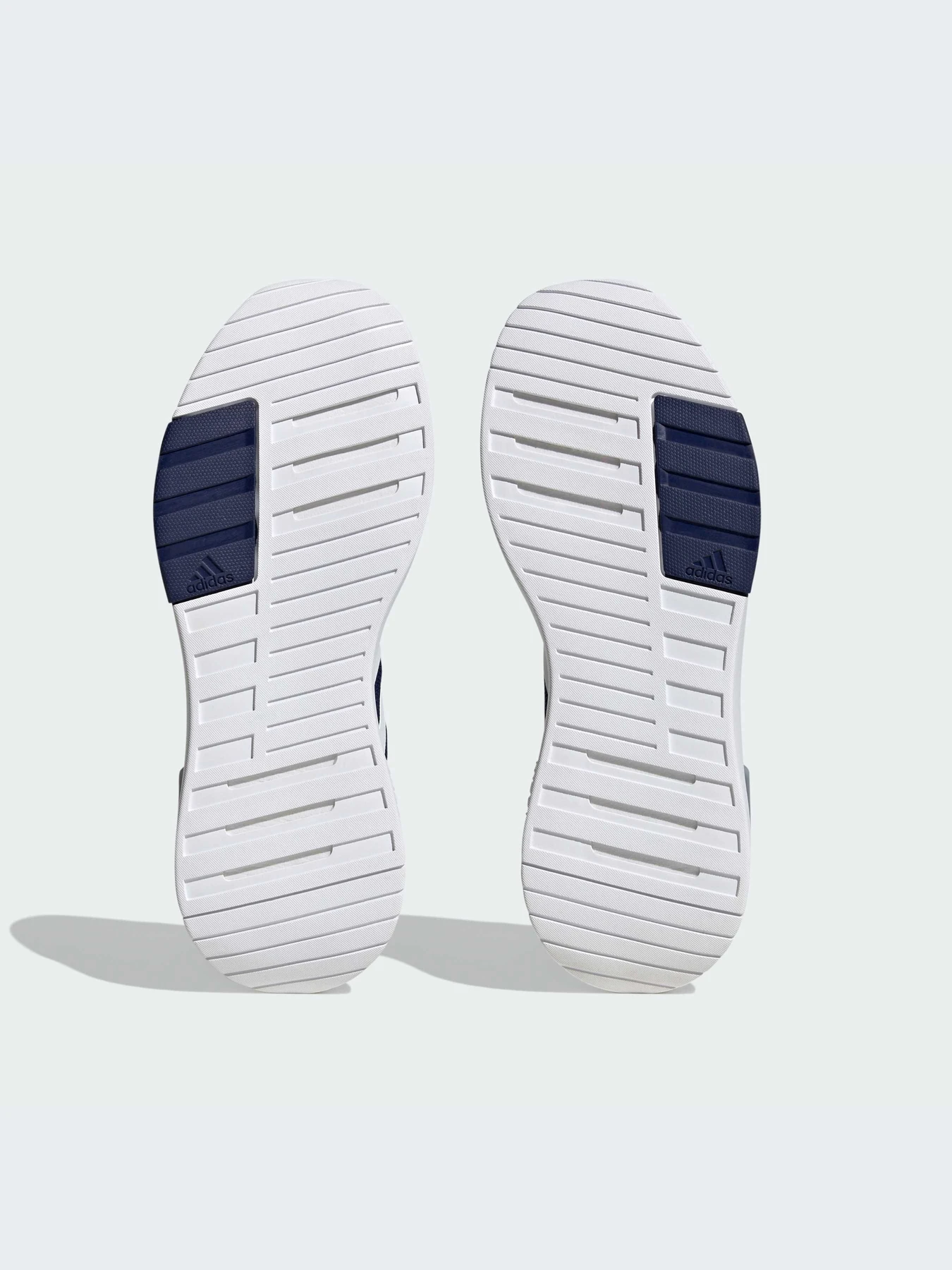 Кросівки Adidas Racer модель IG7325 Кросівки Adidas Racer модель IG7325 Фото