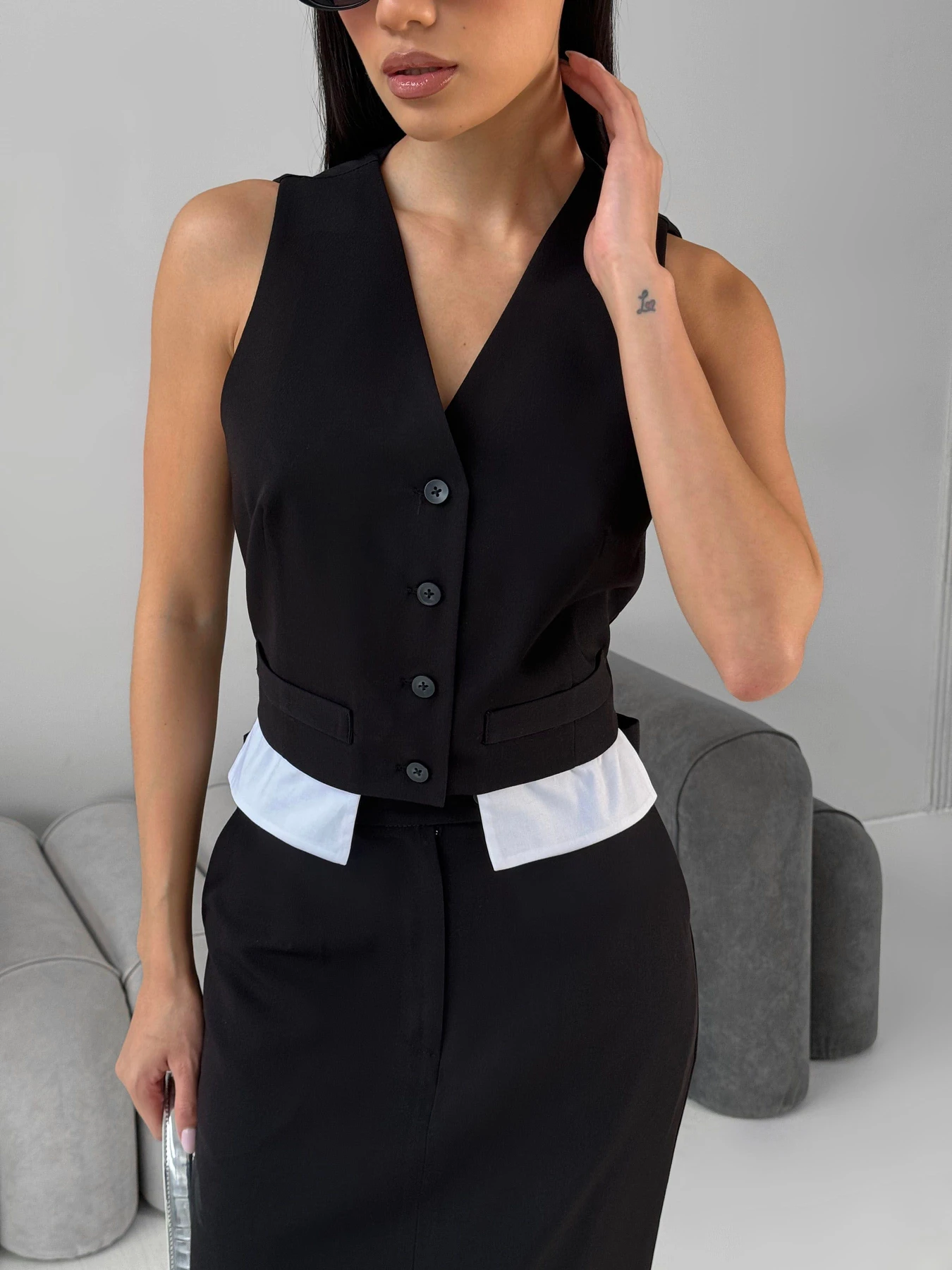 Костюмы Jadone Fashion модель Kostyum_Rossi_chorny Костюмы Jadone Fashion модель Kostyum_Rossi_chorny Фото