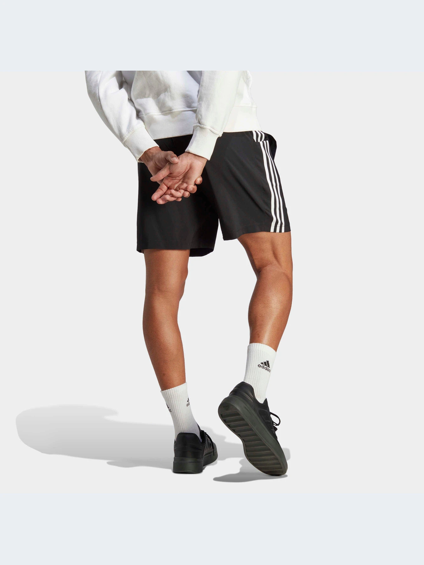 Шорты Adidas модель IC1484 Фото