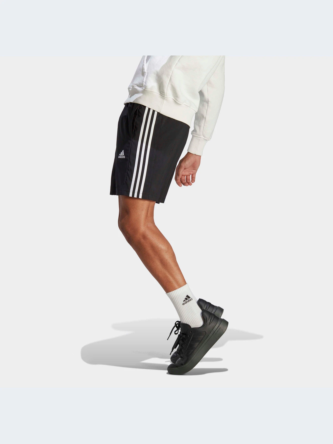 Шорты Adidas модель IC1484 Фото