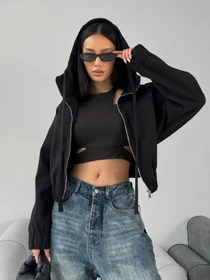 Худи и свитшоты Jadone Fashion модель Banni_c Фото