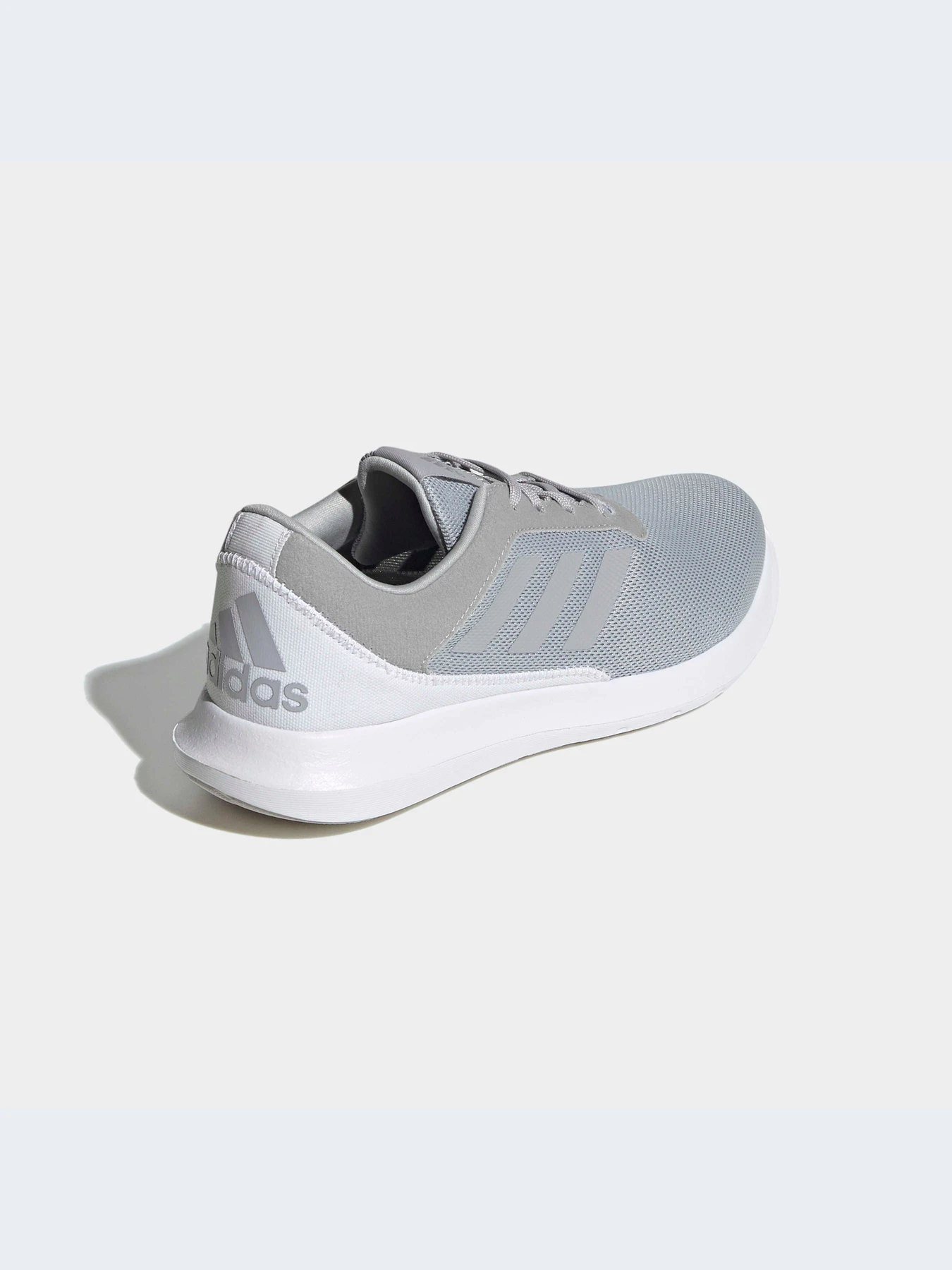 Кроссовки Adidas модель FX3614 Кроссовки Adidas модель FX3614 Фото