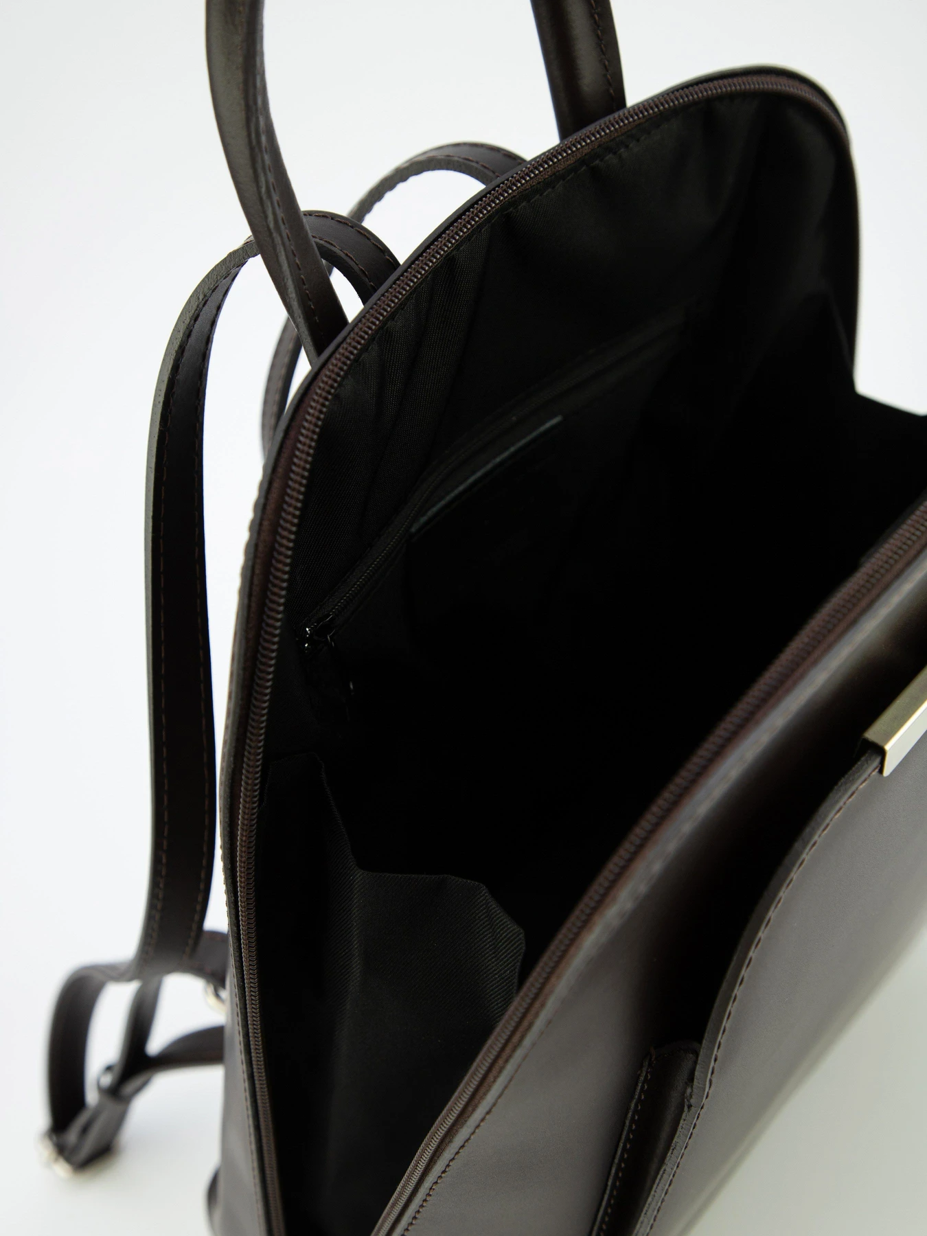 Рюкзаки URBAN TRACE модель UT-5460_Dark_Brown Рюкзаки URBAN TRACE модель UT-5460_Dark_Brown Фото