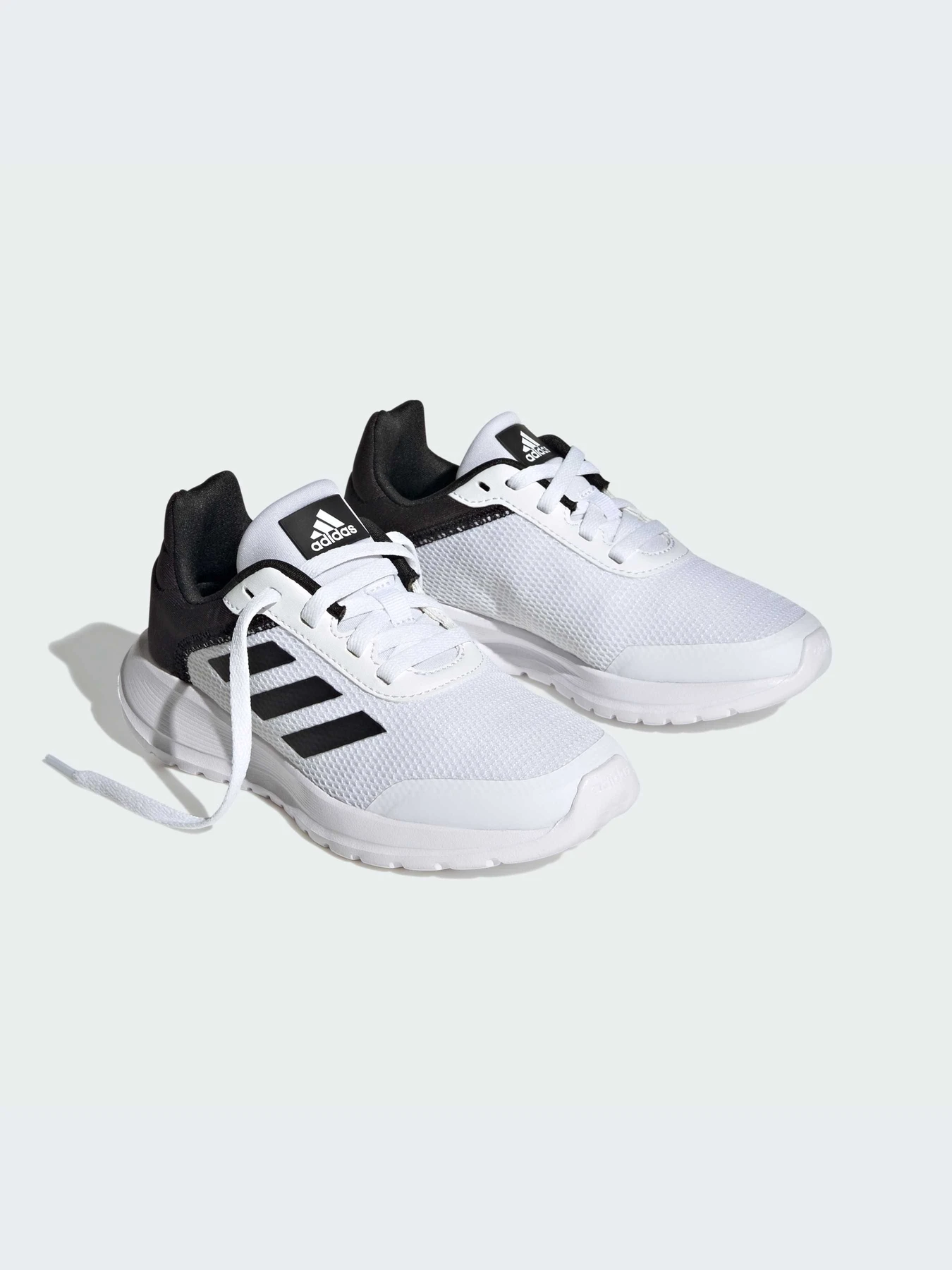 Кроссовки Adidas модель IF0348 Кроссовки Adidas модель IF0348 Фото