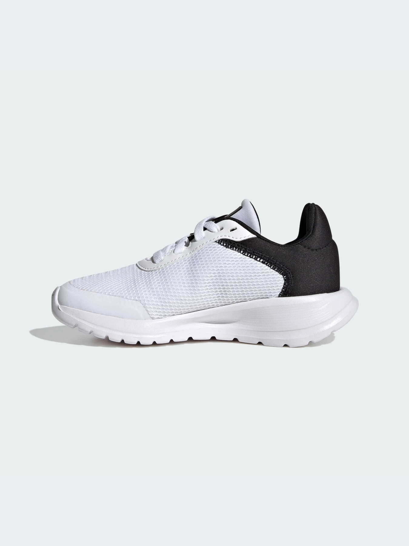 Кроссовки Adidas модель IF0348 Кроссовки Adidas модель IF0348 Фото