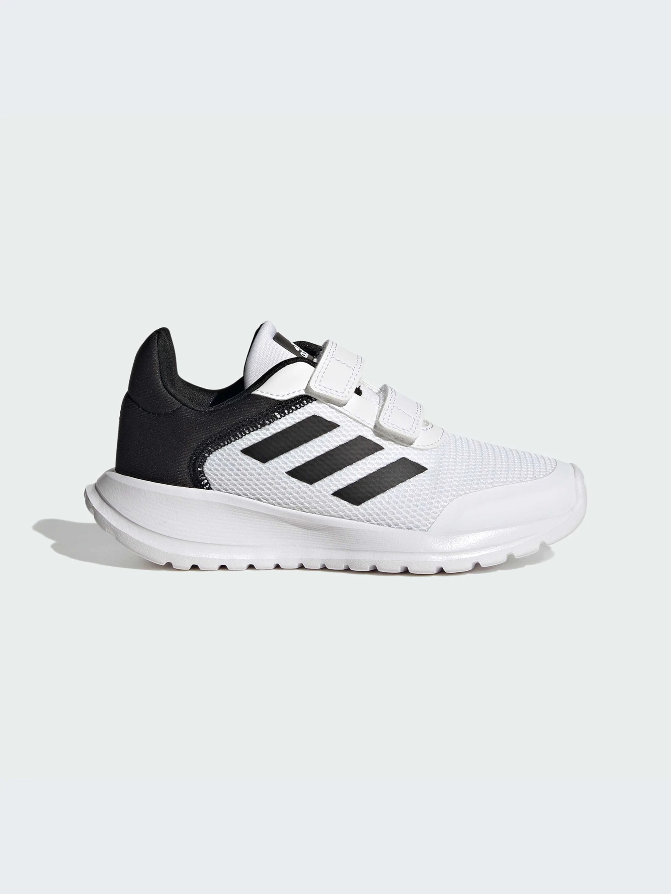 Кроссовки Adidas модель IF0354 Кроссовки Adidas модель IF0354 Фото