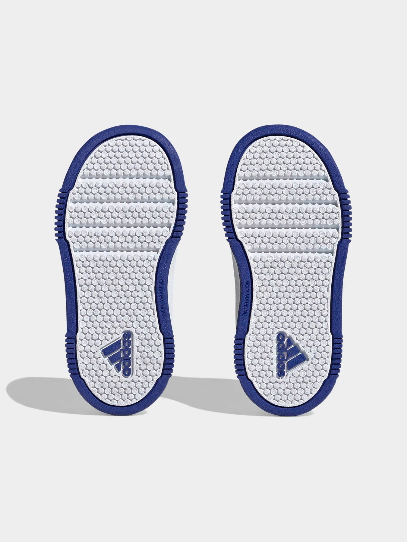Кроссовки Adidas модель H06301 Кроссовки Adidas модель H06301 Фото