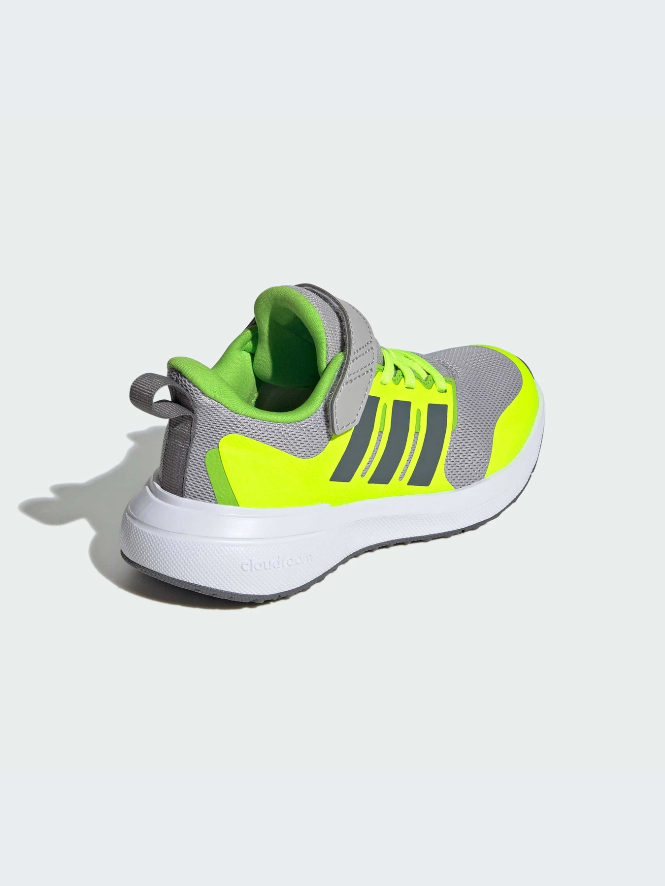 Кроссовки Adidas модель ID3356 Кроссовки Adidas модель ID3356 Фото