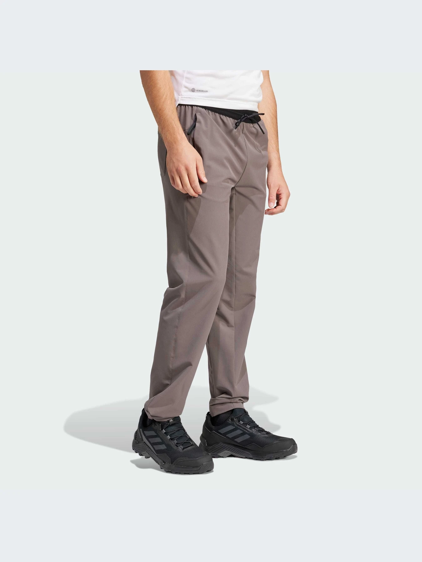 Брюки Adidas модель IQ3511 Брюки Adidas модель IQ3511 Фото