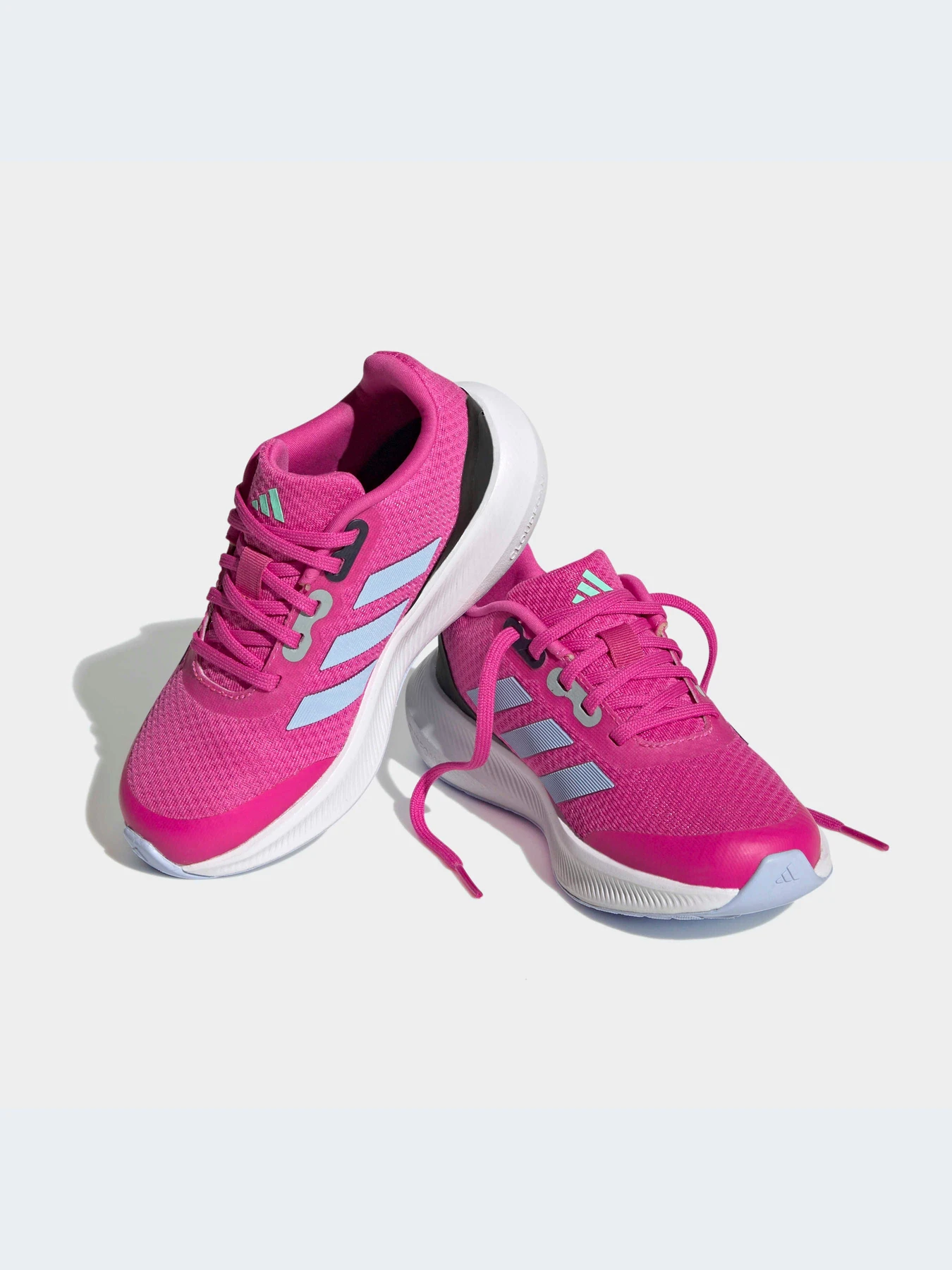 Кроссовки Adidas модель HP5837 Фото
