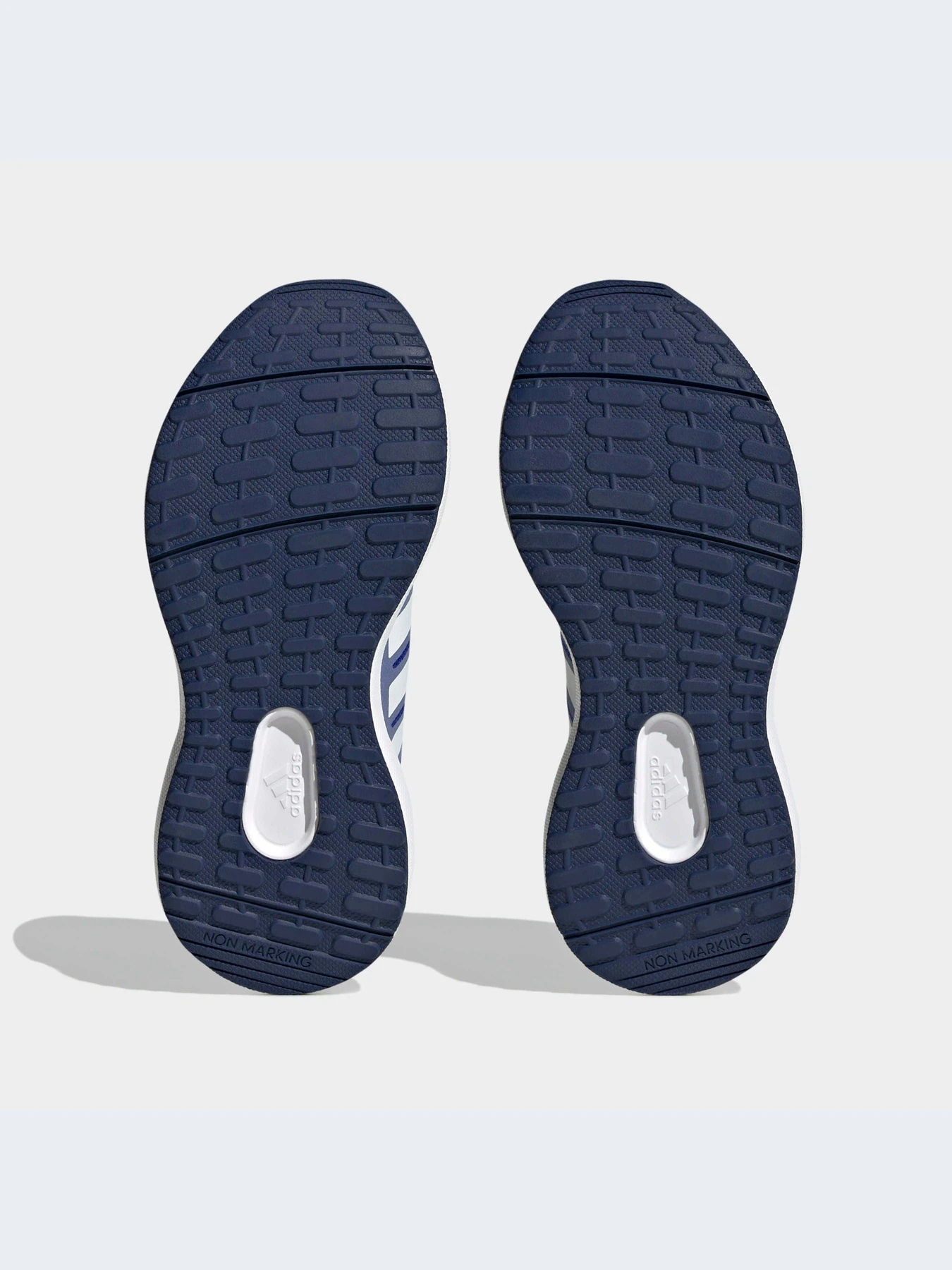 Кроссовки Adidas модель HP5439 Фото
