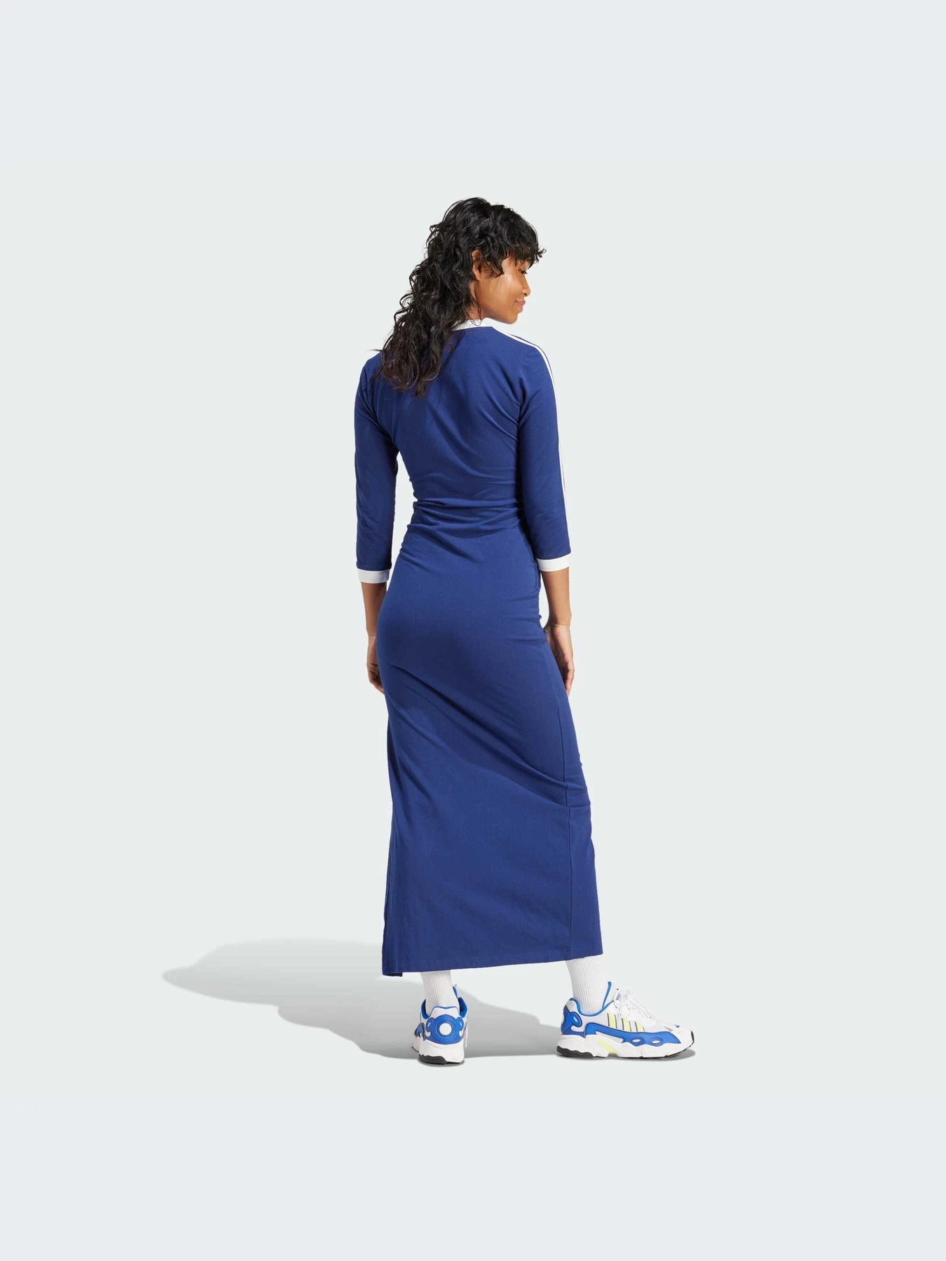 Платья Adidas модель IP2987 Фото