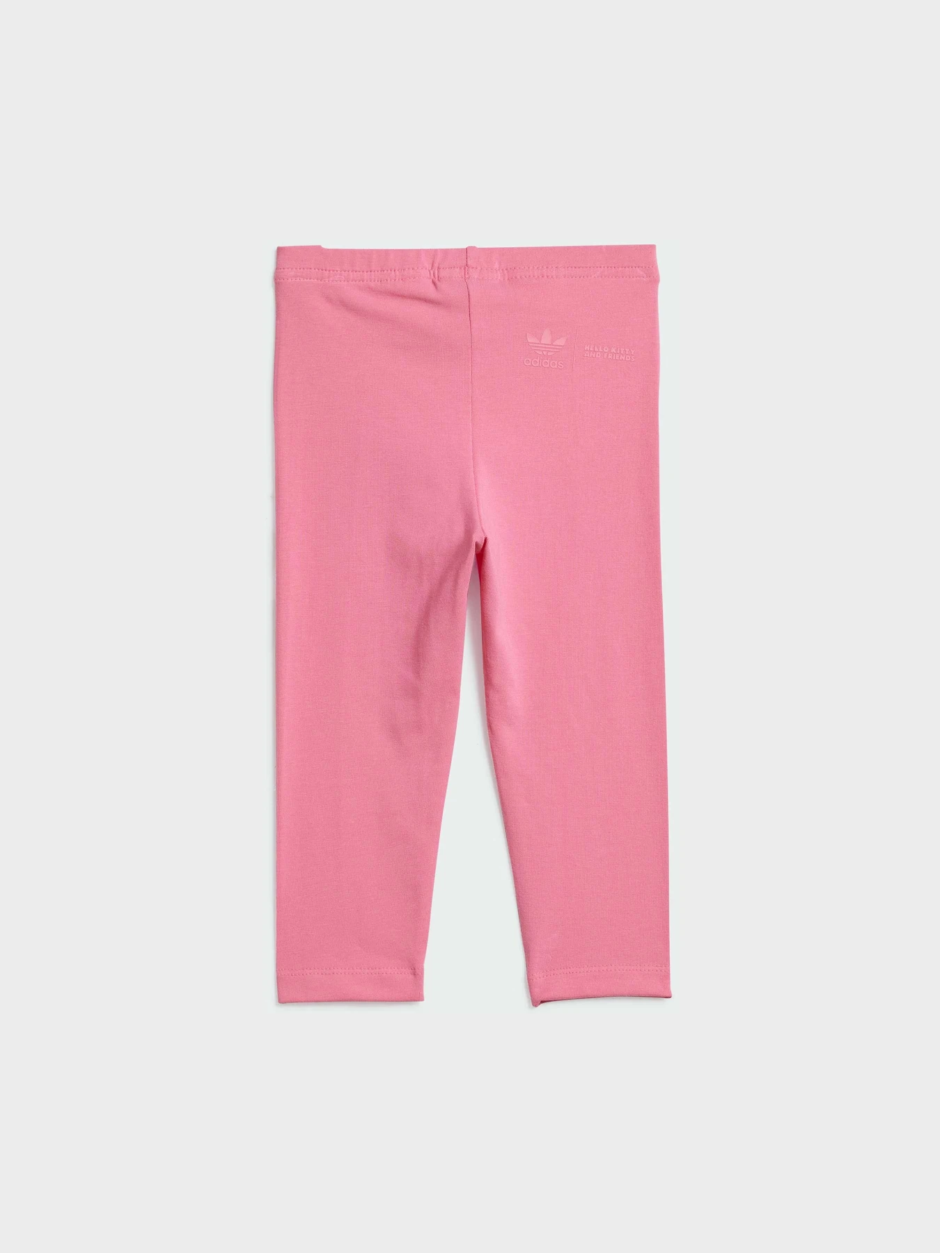 Костюмы Adidas Культовые силуэты модель IT7917 Фото